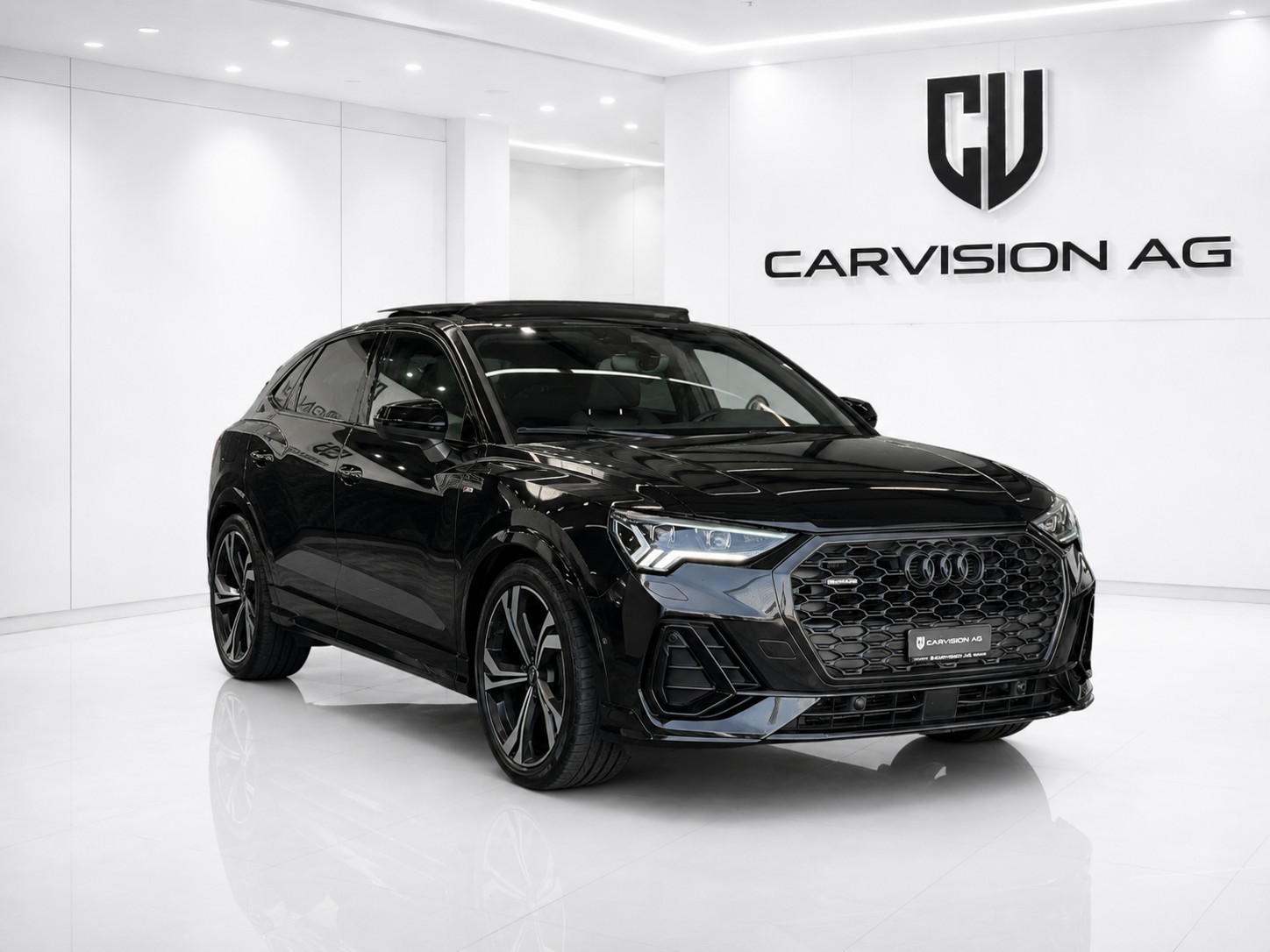 AUDI Q3 Sportback 45 TFSI S line quattro S-tronic * Black Style *-image-2
