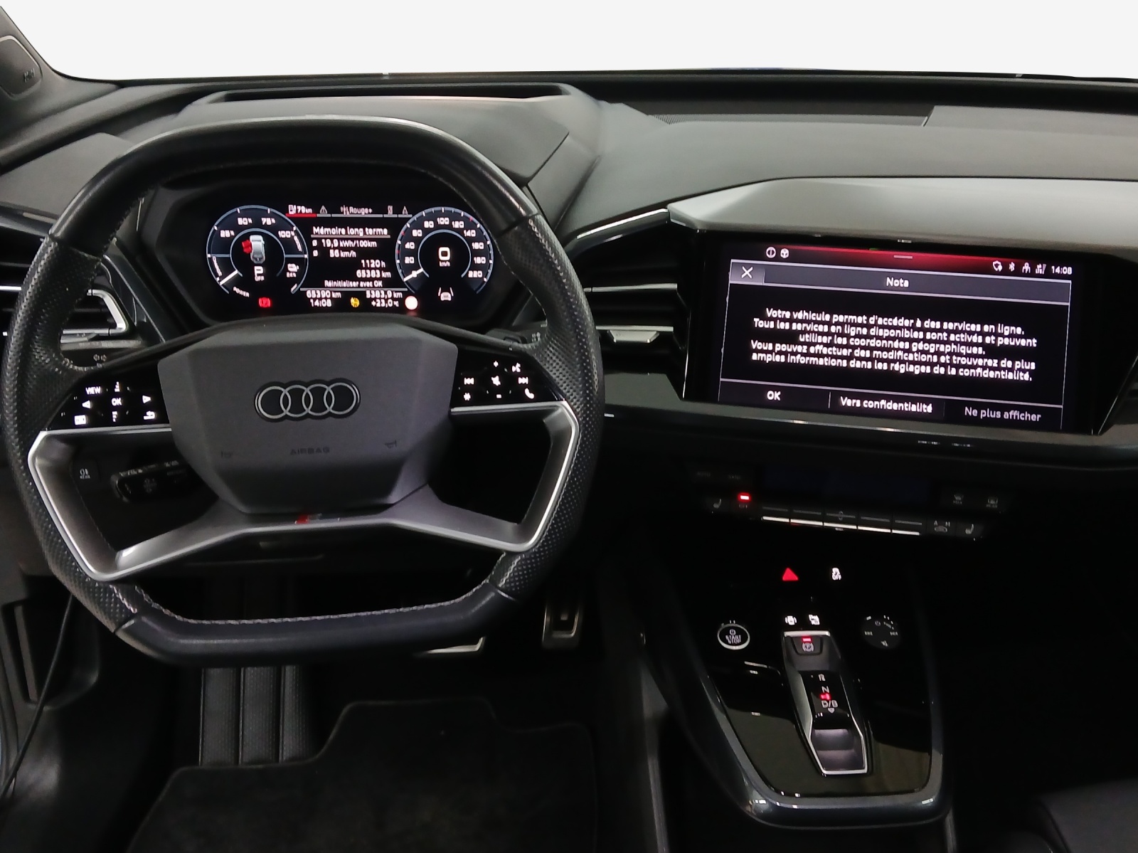 AUDI Q4 e-tron 50 quattro-image-9