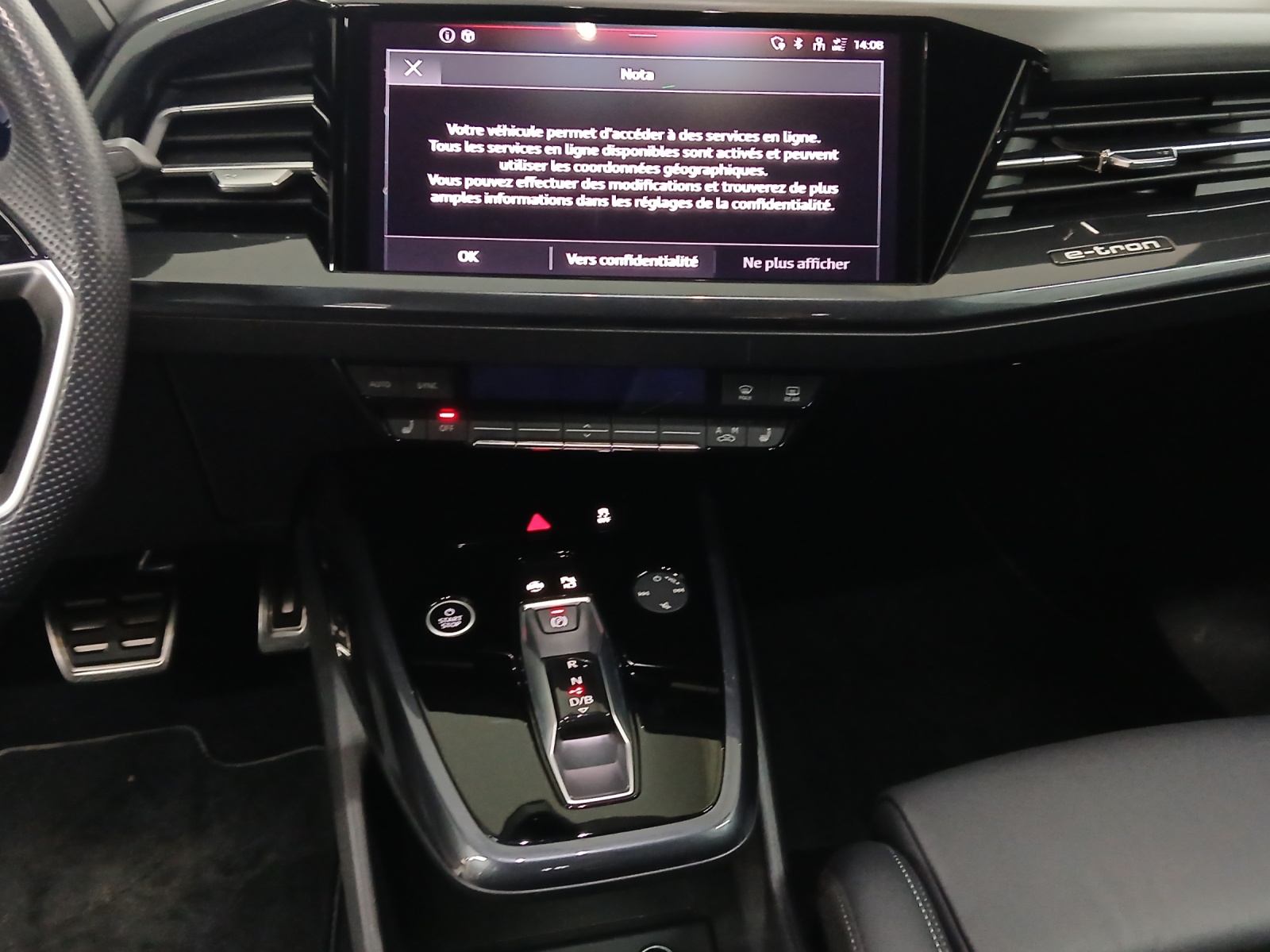 AUDI Q4 e-tron 50 quattro-image-11