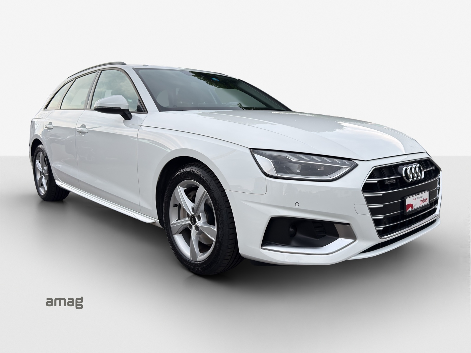 AUDI A4 Avant 40 TDI advanced quattro S-tronic-image-5