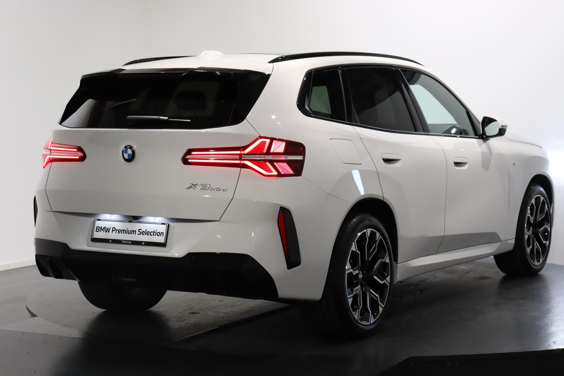 BMW X3 20d xDrive-image-3