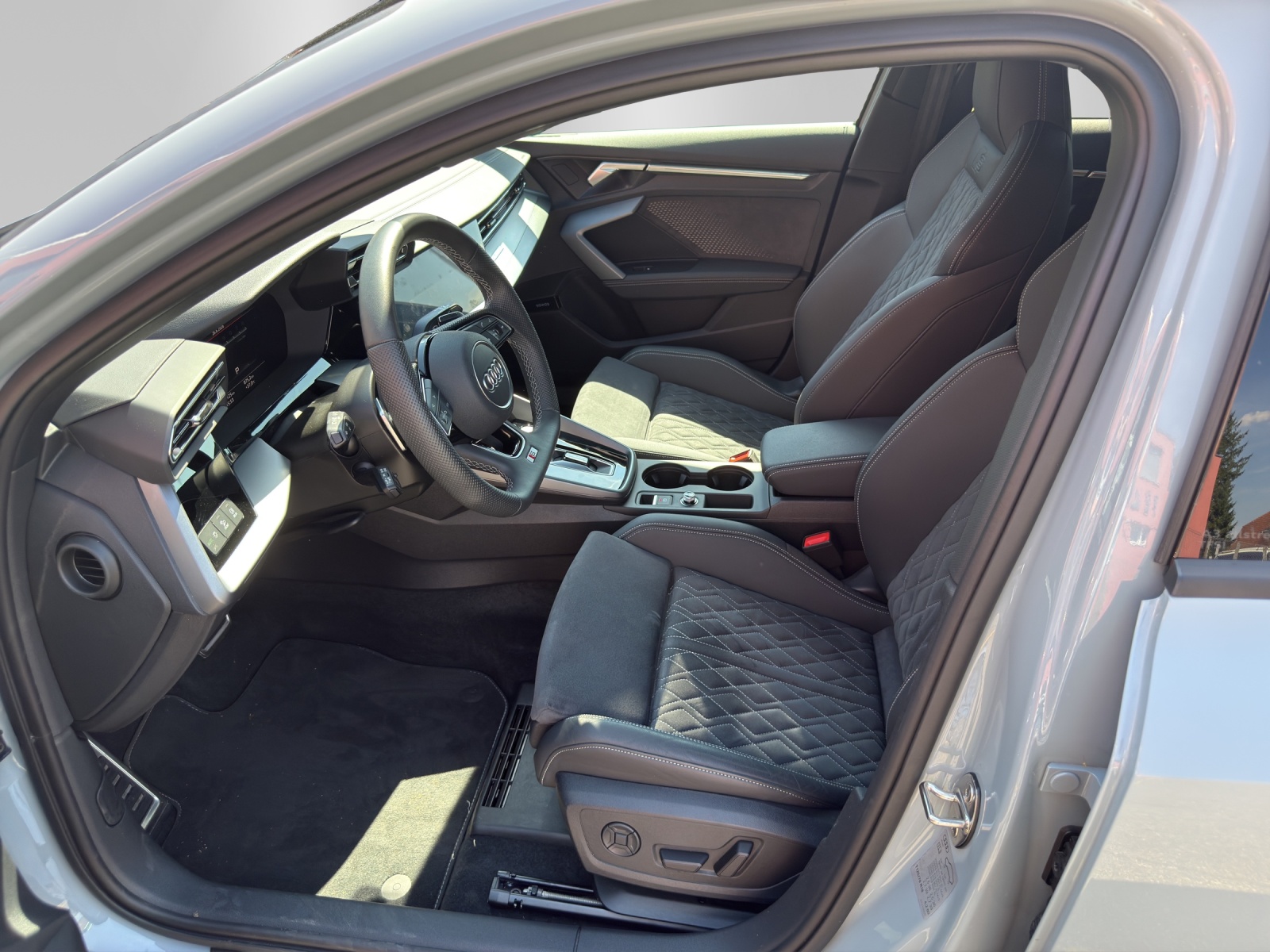 AUDI A3 allstreet 35 TFSI S-tronic-image-8