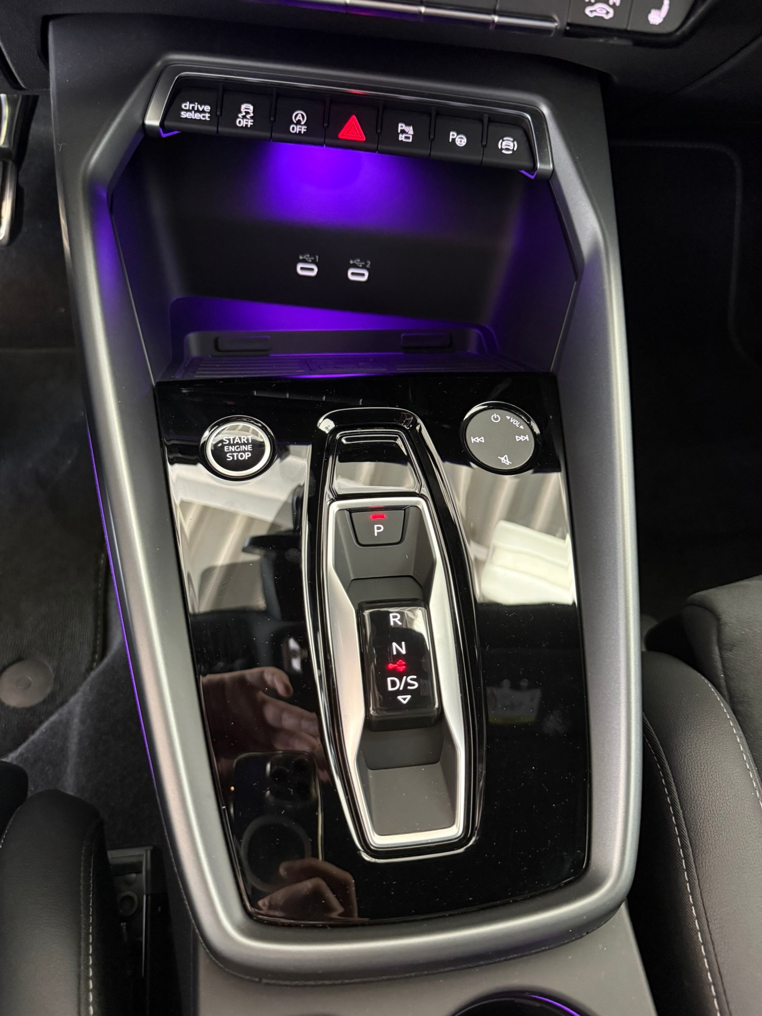 AUDI A3 allstreet 35 TFSI S-tronic-image-22