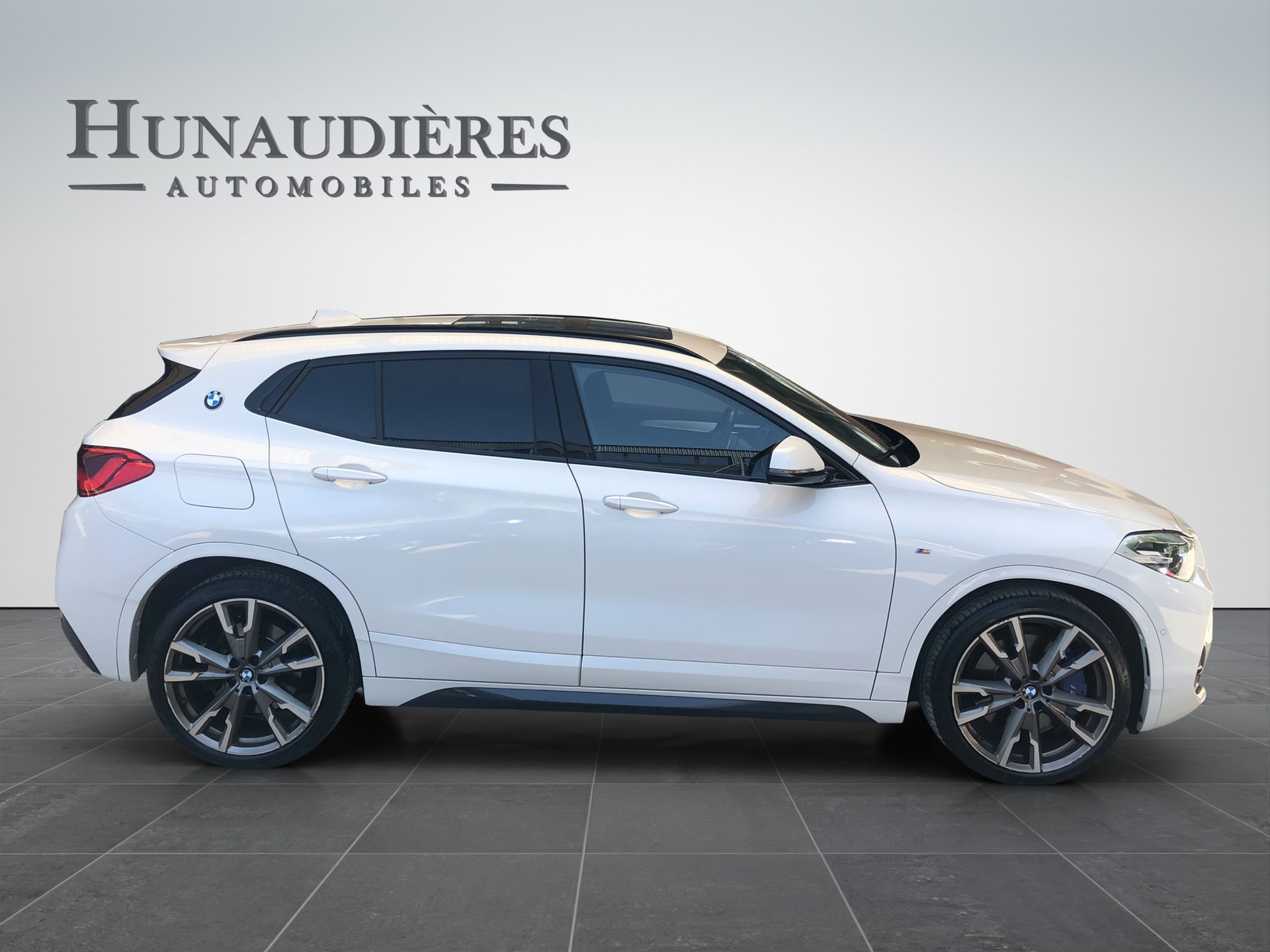 BMW X2 M35i Steptronic-image-13