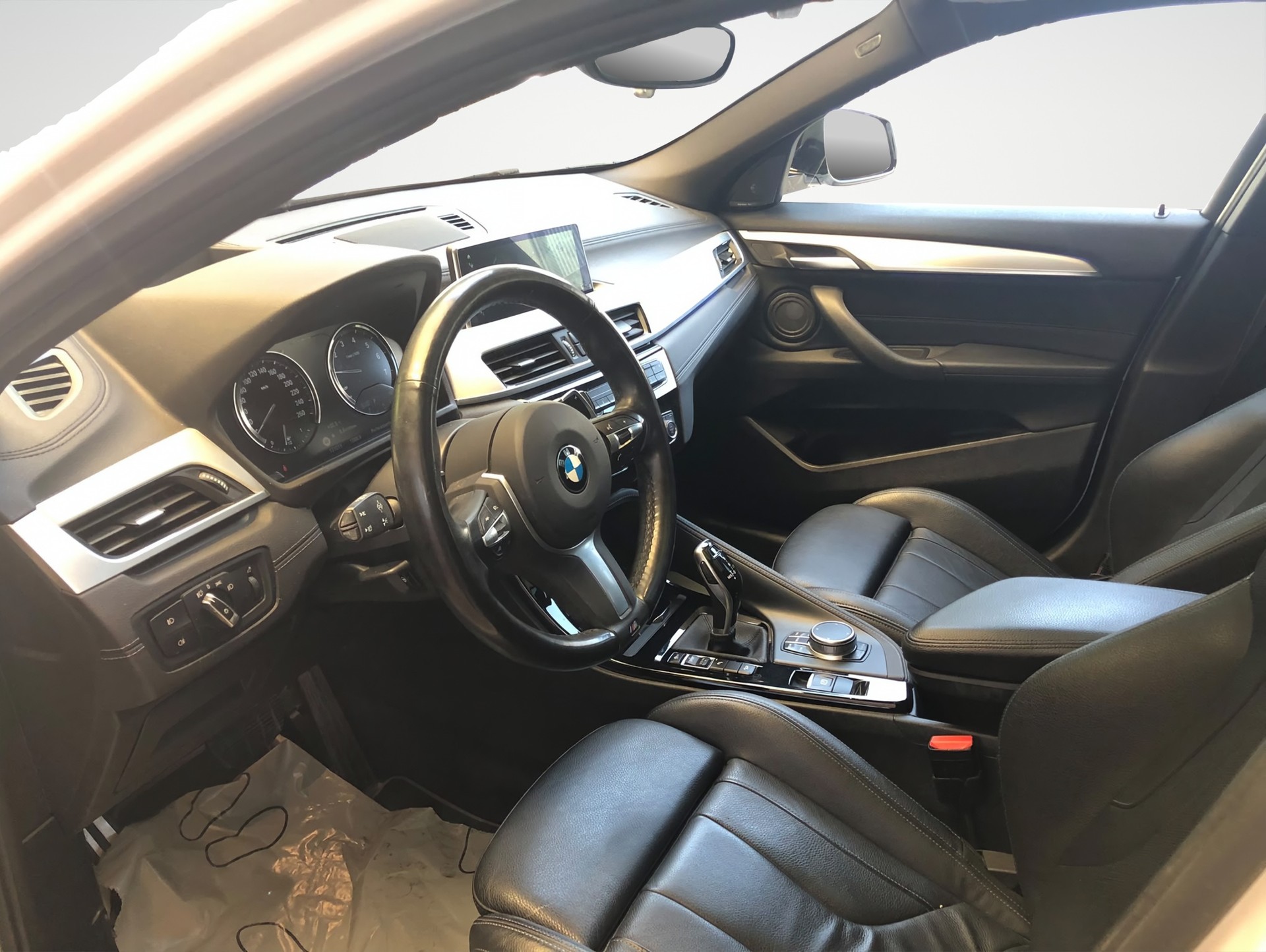 BMW X2 M35i Steptronic-image-6