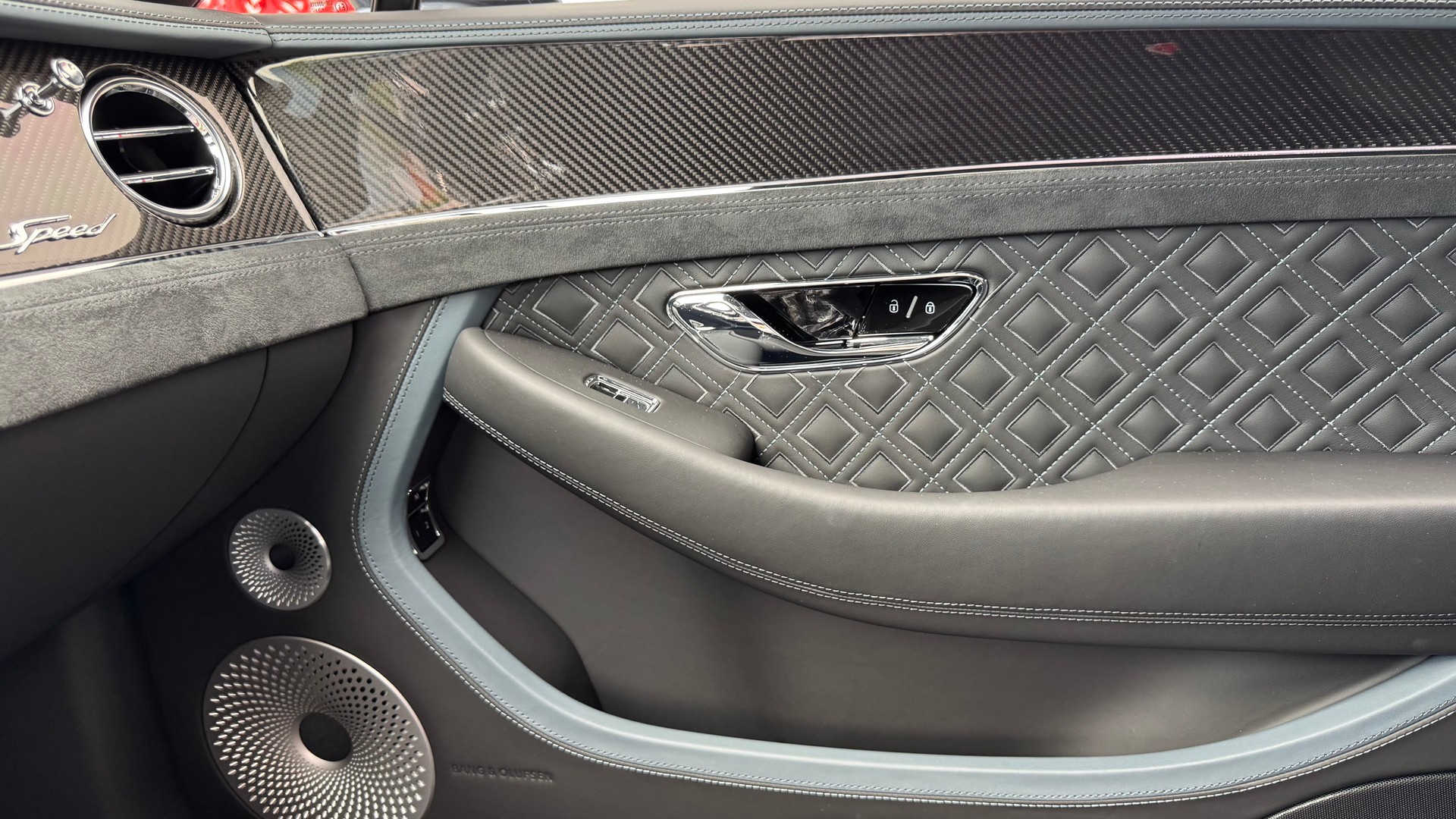 BENTLEY Continental GT 6.0 W12 Speed-image-31