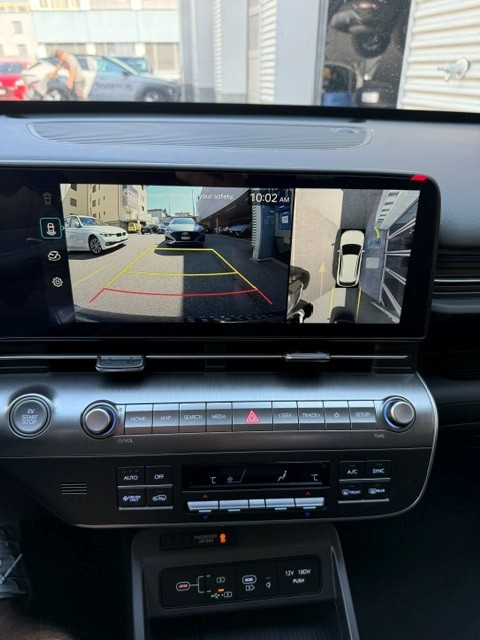 HYUNDAI Kona 65,4 kWh Electric Amplia-image-15