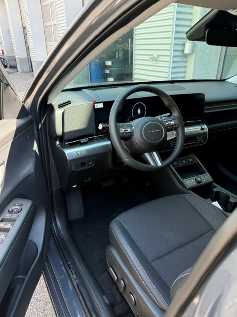 HYUNDAI Kona 65,4 kWh Electric Amplia-image-7