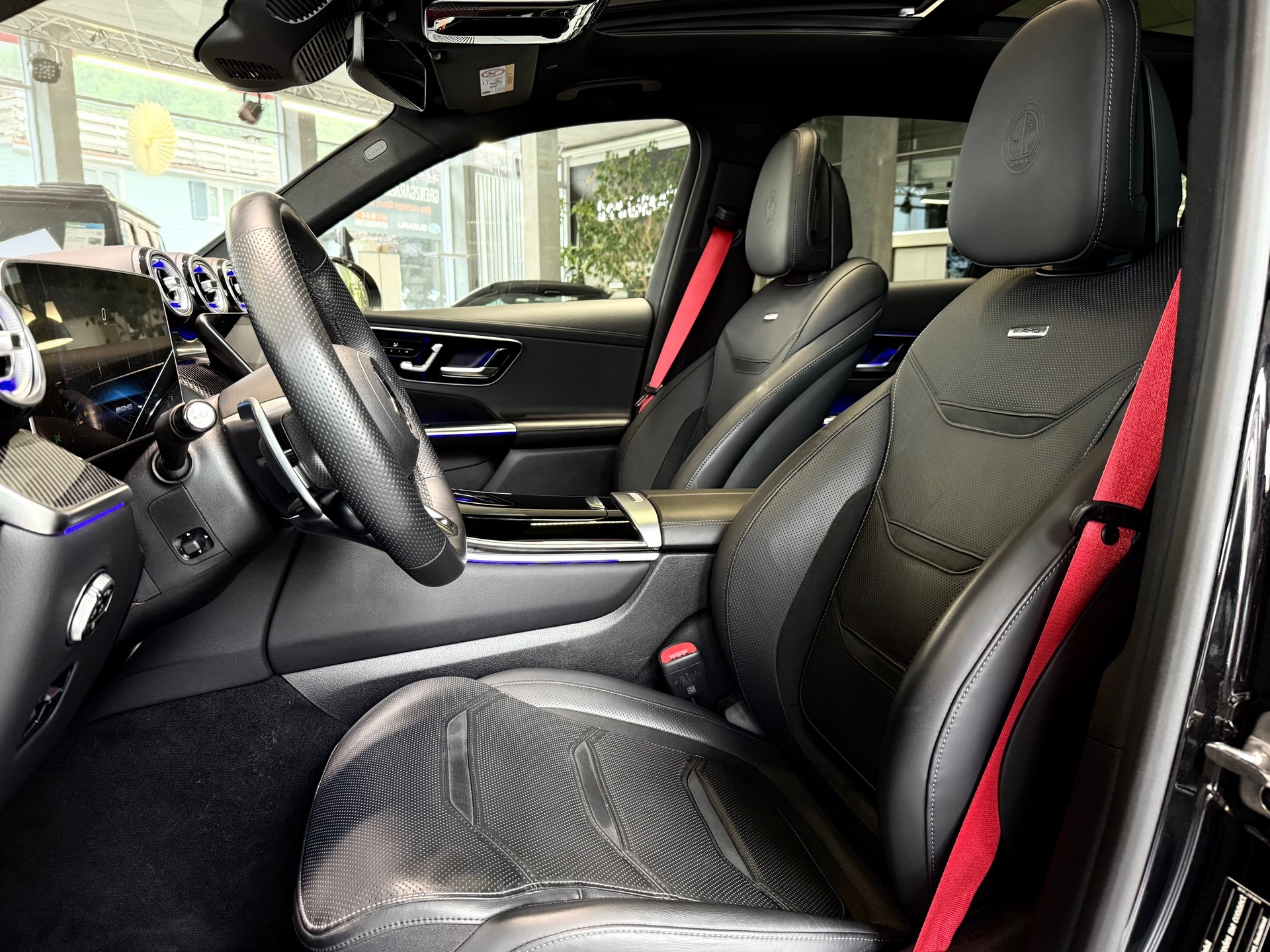 MERCEDES-BENZ GLC 43 AMG Executive Edition 4Matic 9G-Tronic-image-10