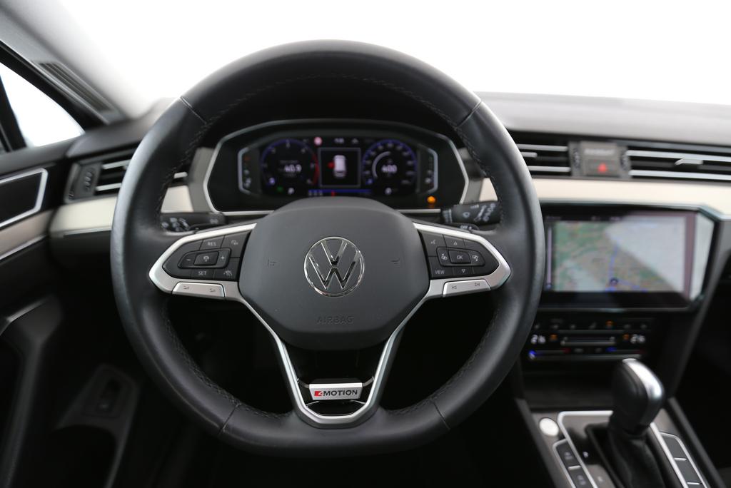 VW Passat Variant 2.0 TDI 200 75 Edition DSG 4m-image-5