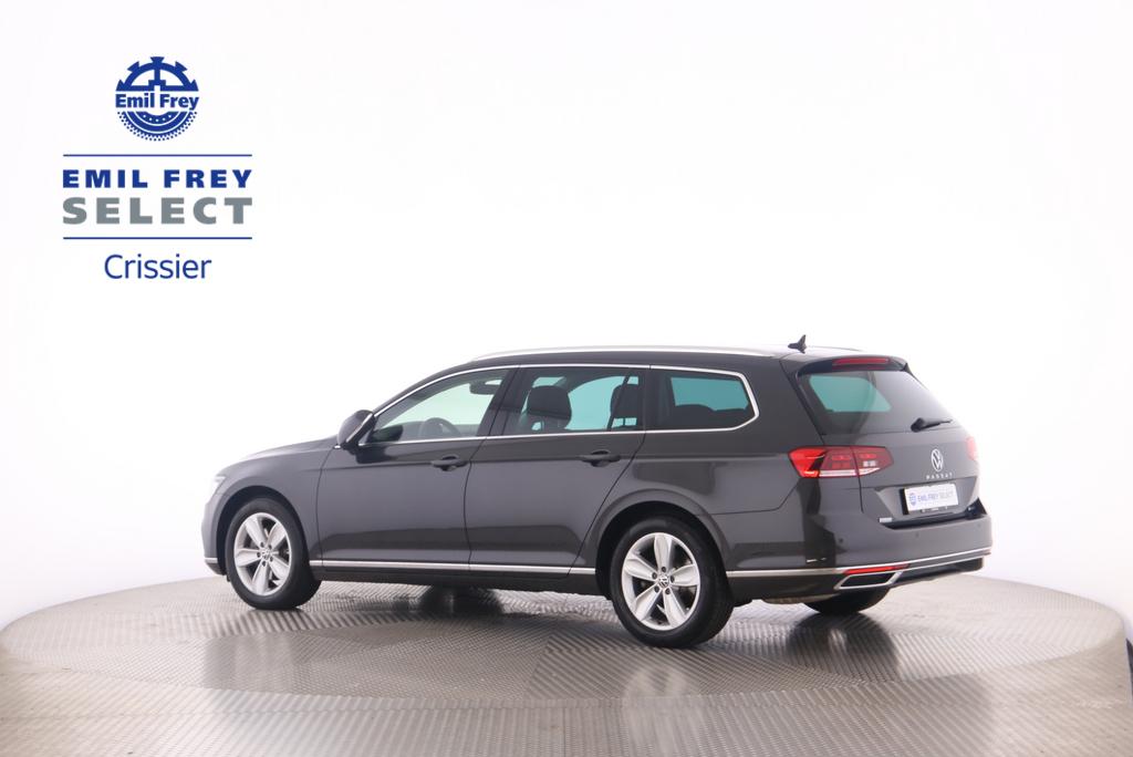 VW Passat Variant 2.0 TDI 200 75 Edition DSG 4m-image-8