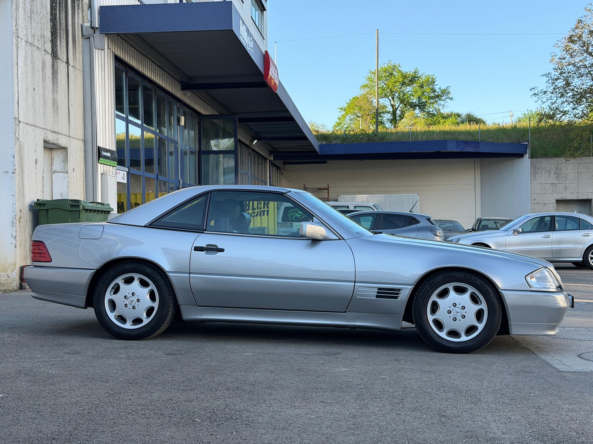 MERCEDES-BENZ SL 320 Automatic-image-3