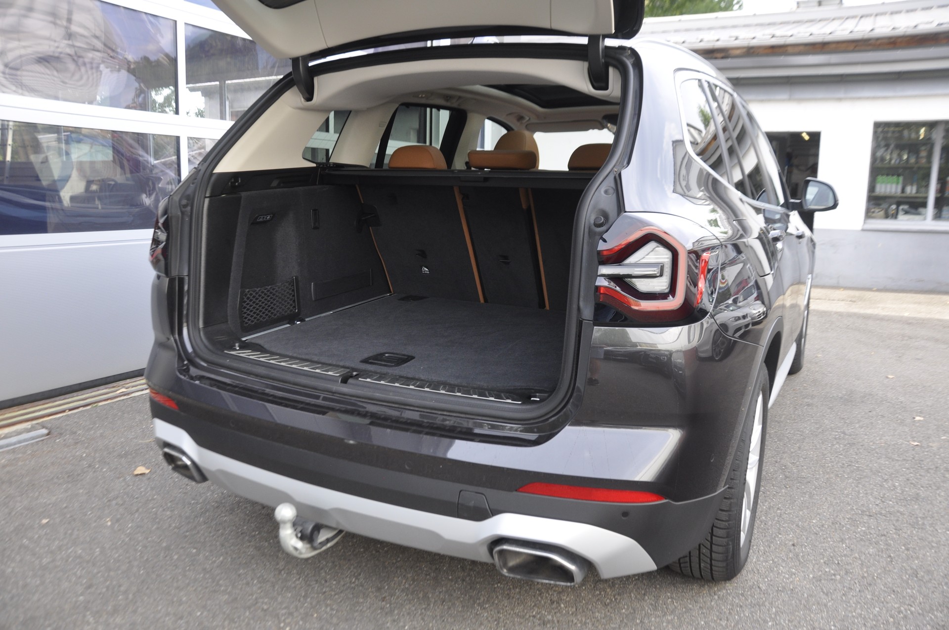 BMW X3 xDrive 48V 30d I Anhängerkupplung-image-14