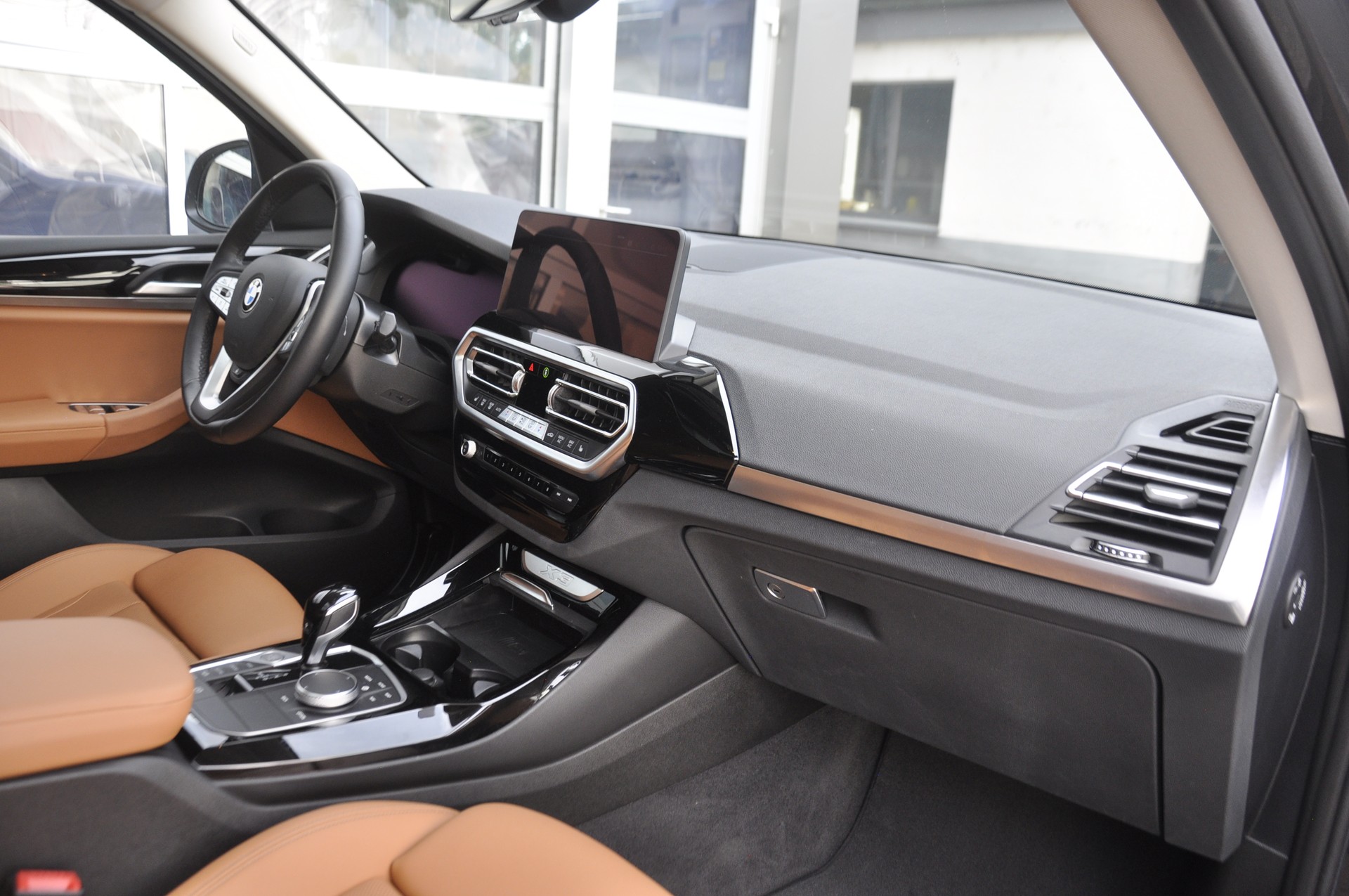 BMW X3 xDrive 48V 30d I Anhängerkupplung-image-7