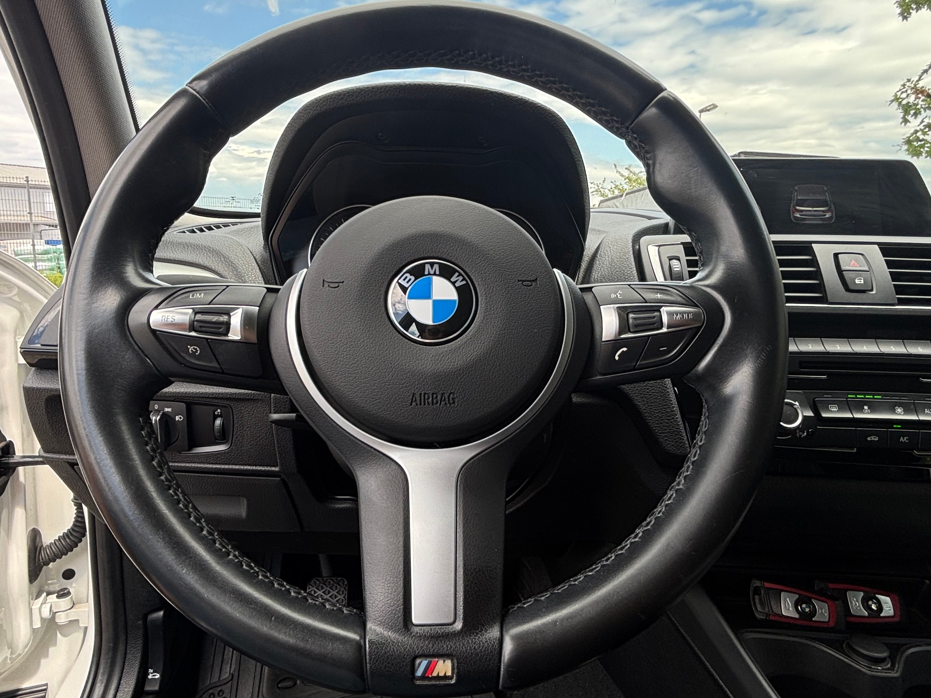 BMW 116d M Sport-image-7