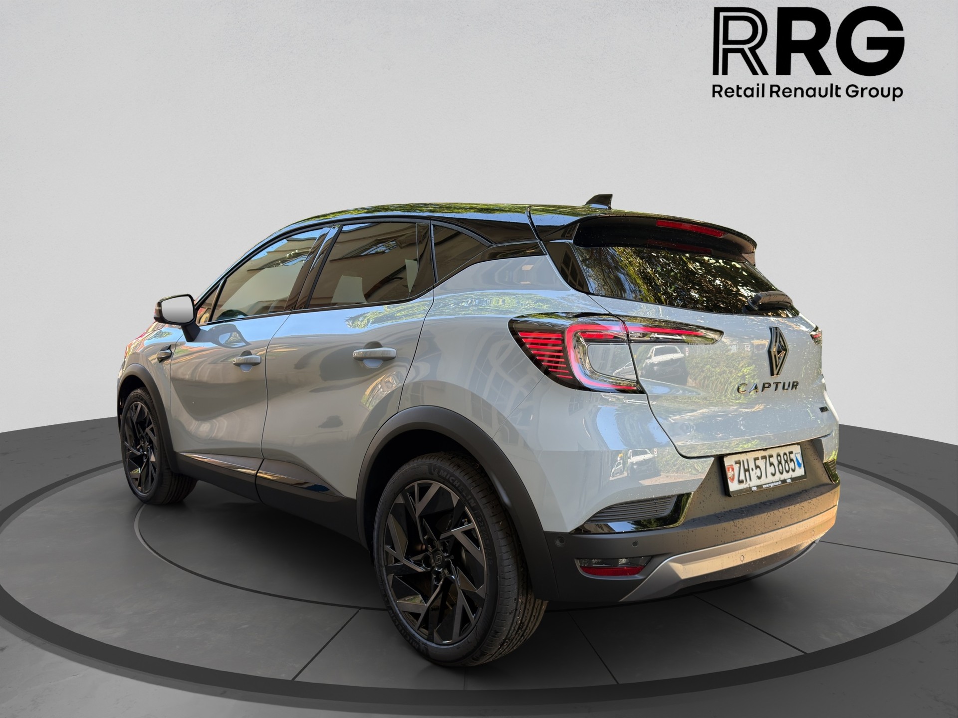 RENAULT Captur 1.8 E-Tech 160 Esprit Alpine DHT-image-2