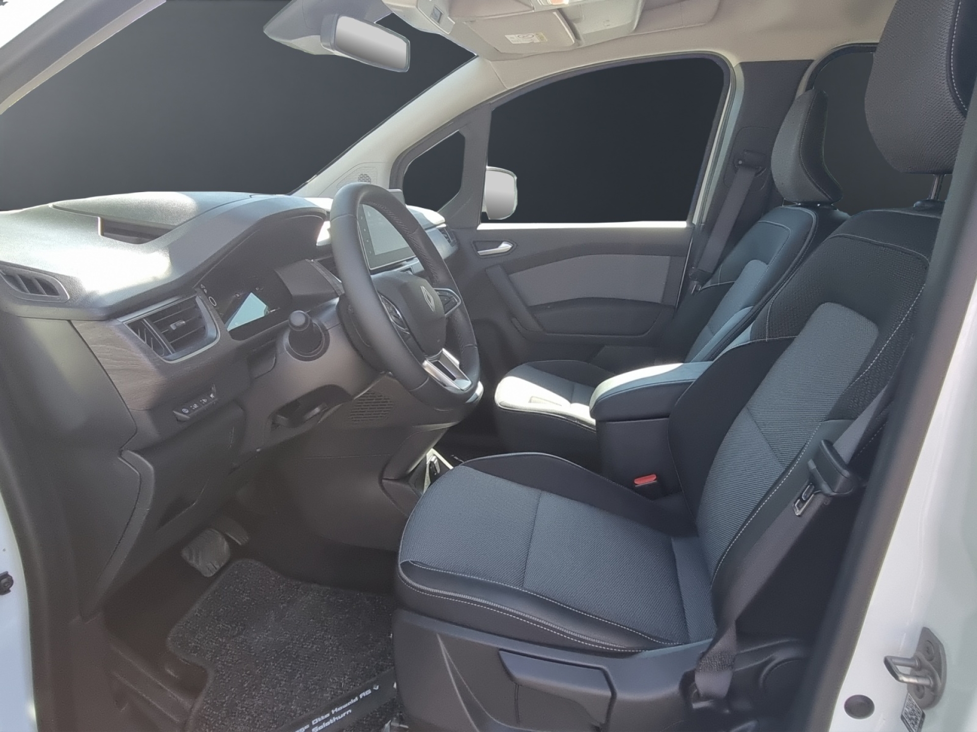 RENAULT Grand Kangoo Kombi 1.3 TCe 130 techno EDC-image-6