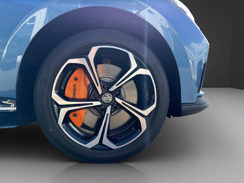 MG 4 64kWh Xpower 4WD-image-11