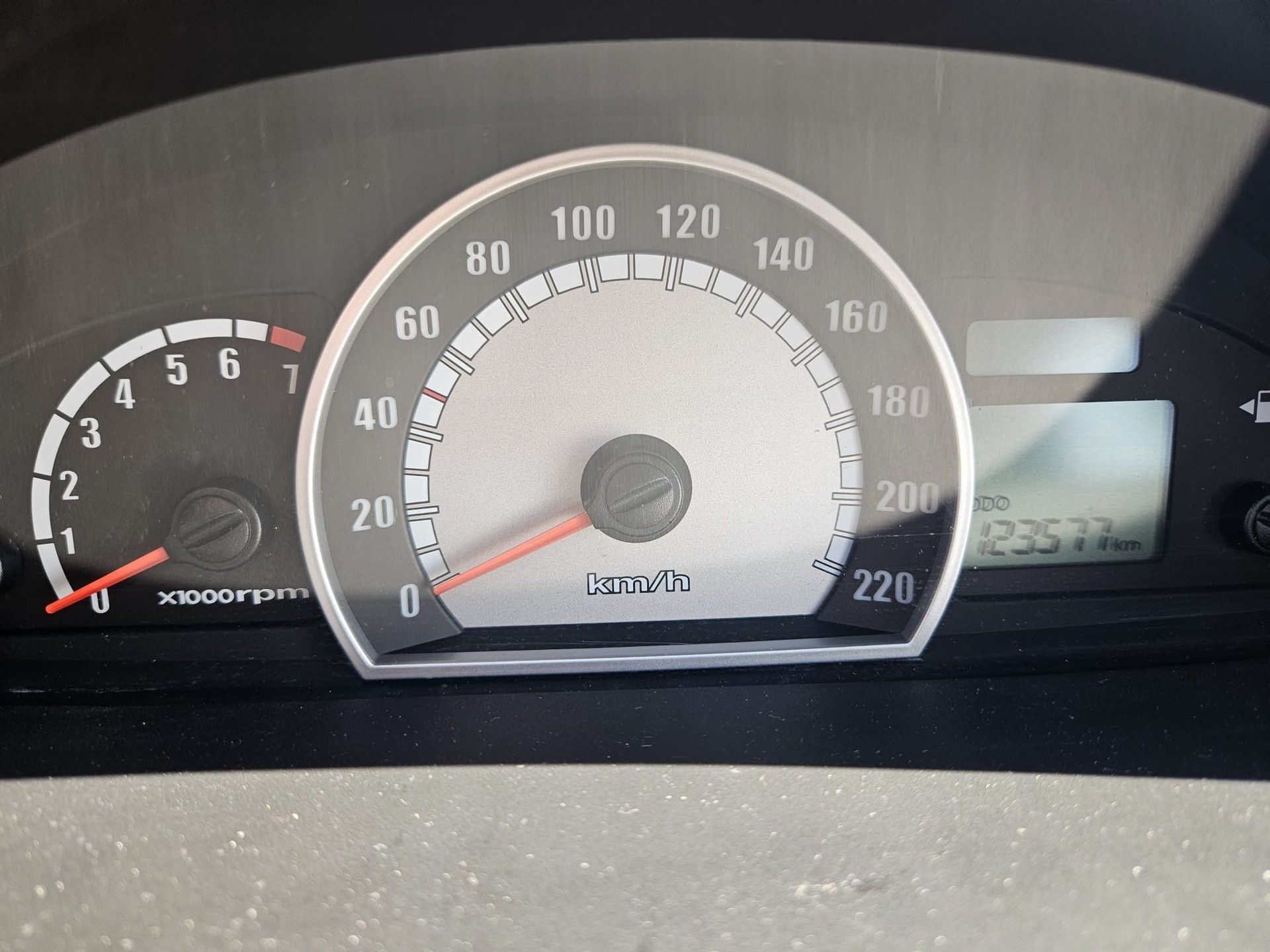 HYUNDAI Matrix 1.8i 16V GLS-image-9