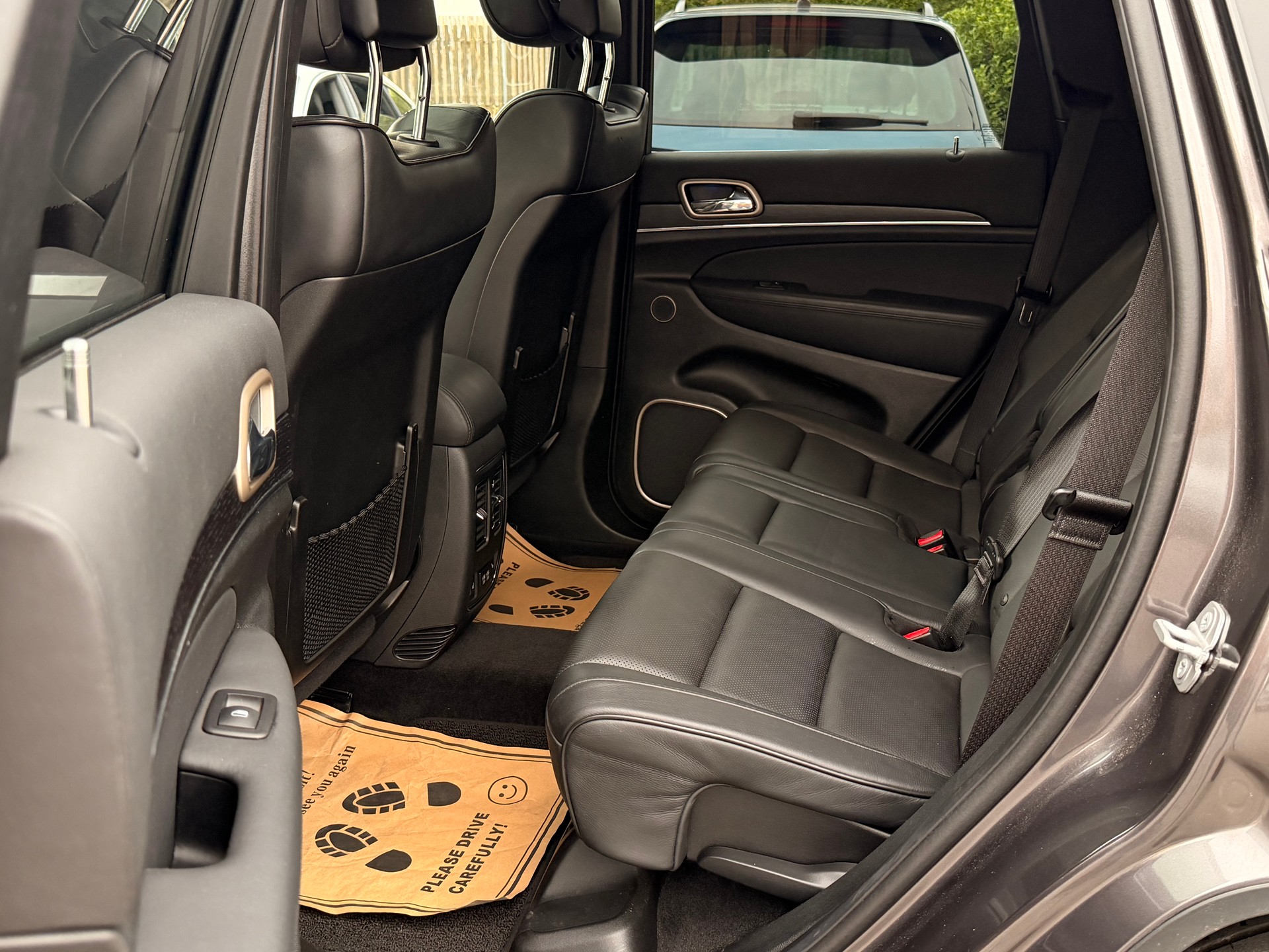 JEEP Grand Cherokee 3.0 CRD Summit Automatic-image-13