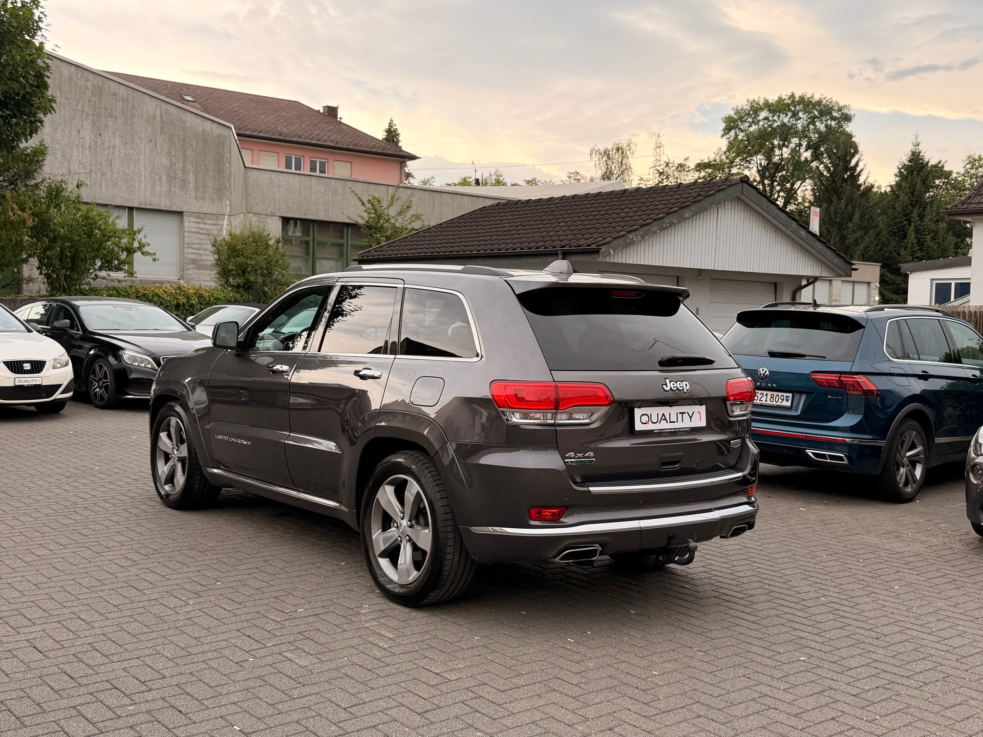 JEEP Grand Cherokee 3.0 CRD Summit Automatic-image-10