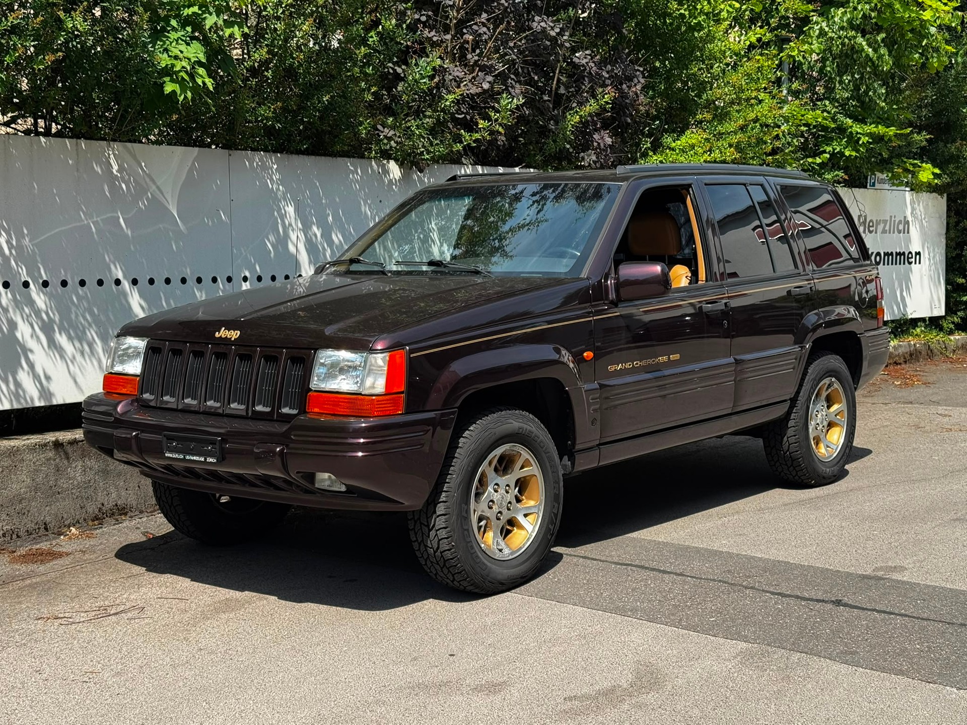JEEP Grand Cherokee 5.2 Limited Automatic-image-0