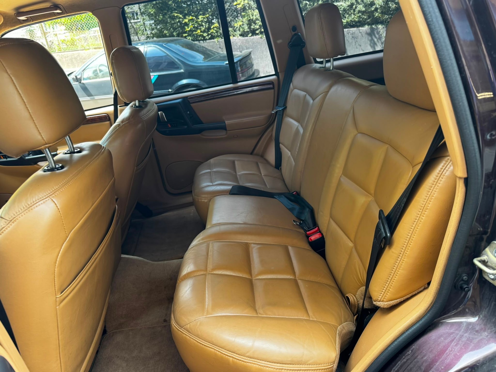 JEEP Grand Cherokee 5.2 Limited Automatic-image-10