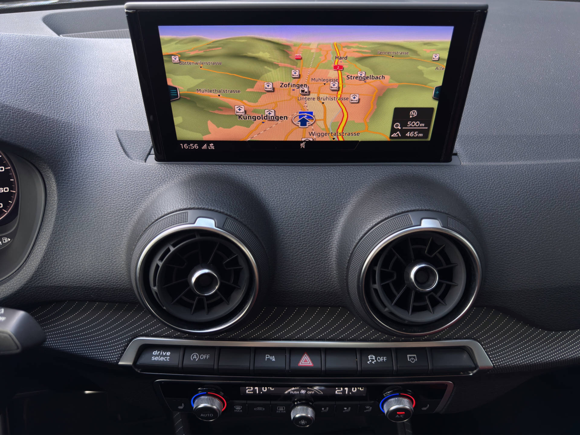 AUDI SQ2 2.0 TFSI quattro S-Tronic-image-10