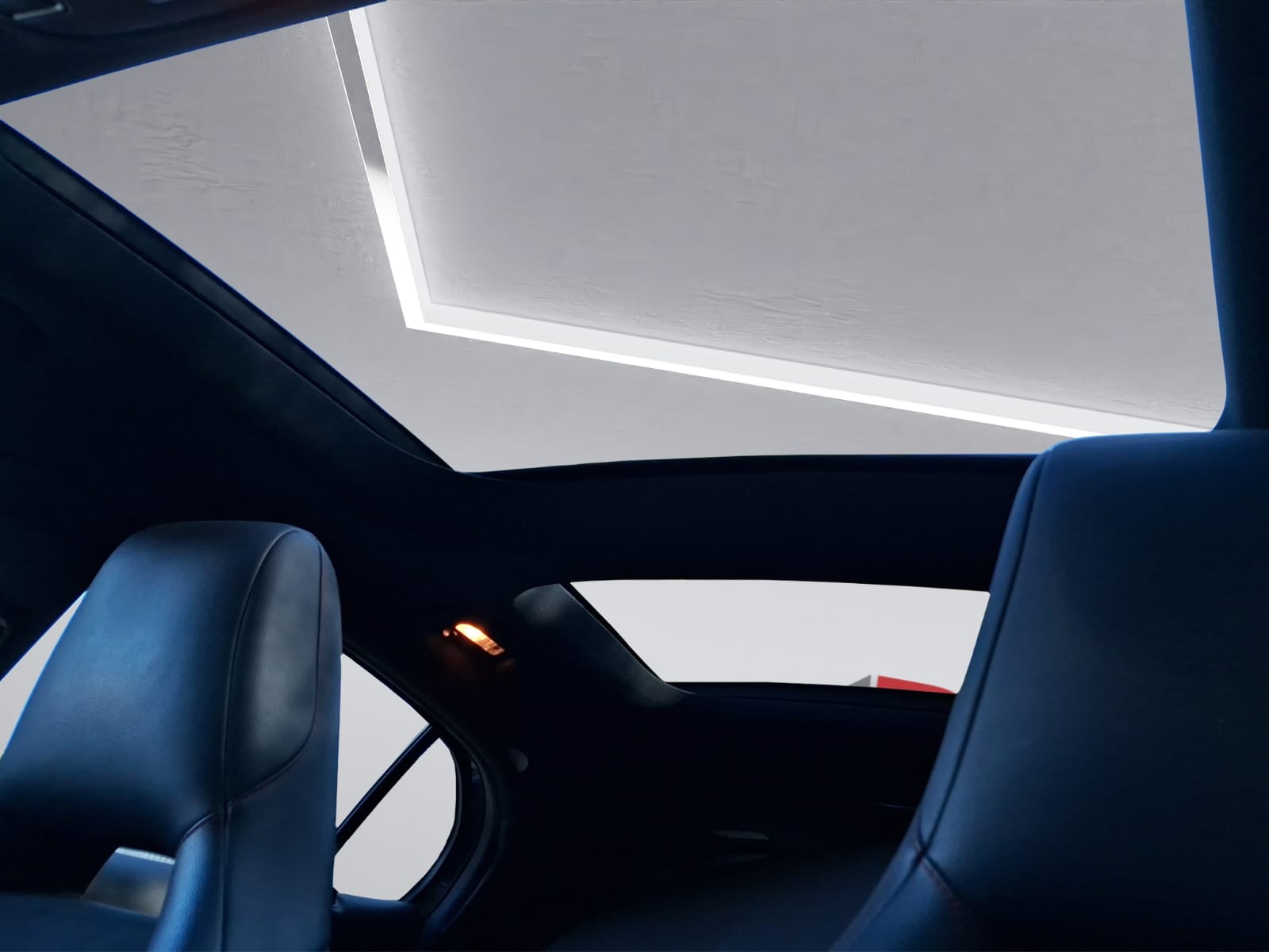 MERCEDES-BENZ GLA 200-image-12