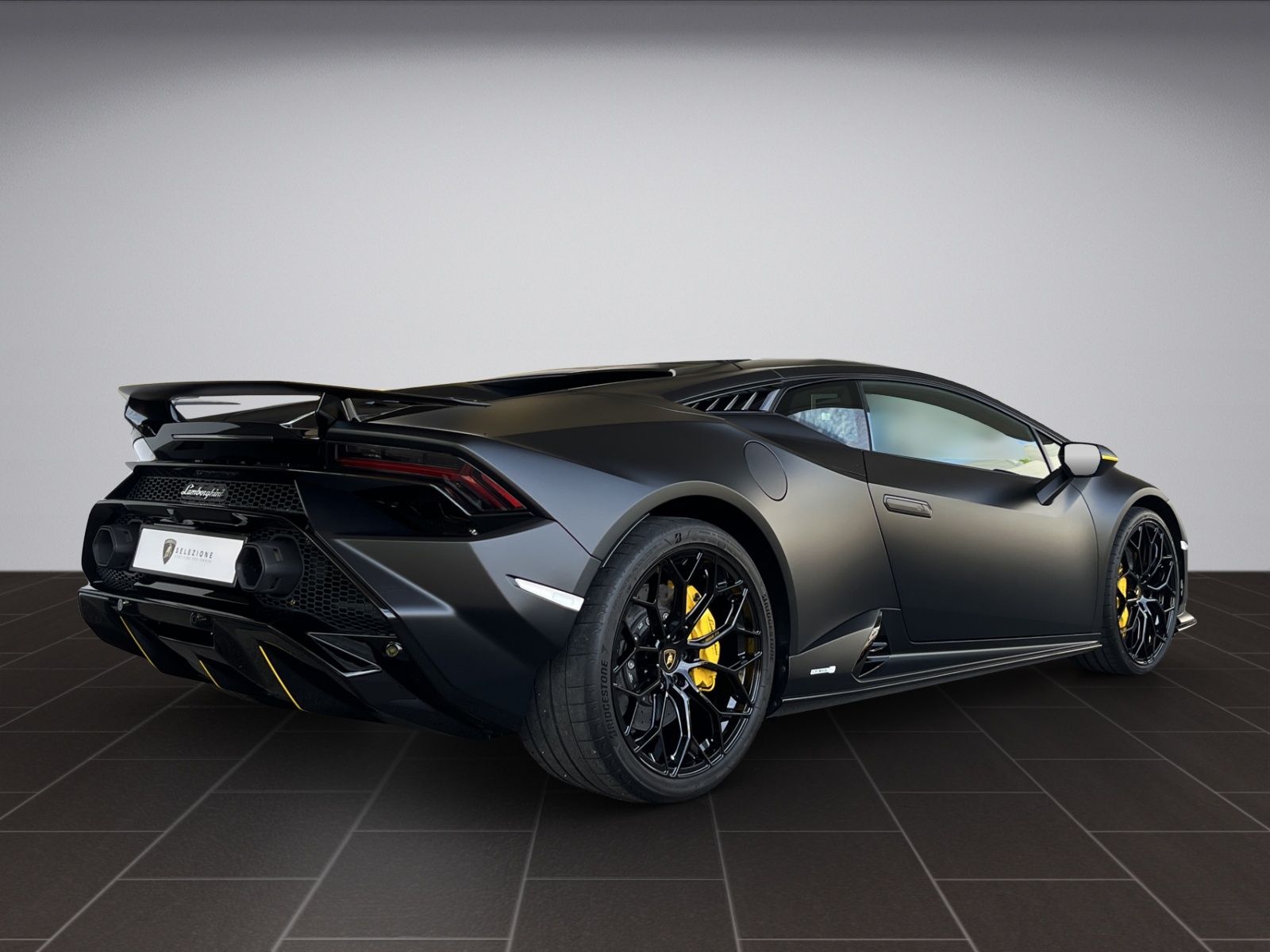 LAMBORGHINI Huracan Coupé 5.2 Tecnica-image-2