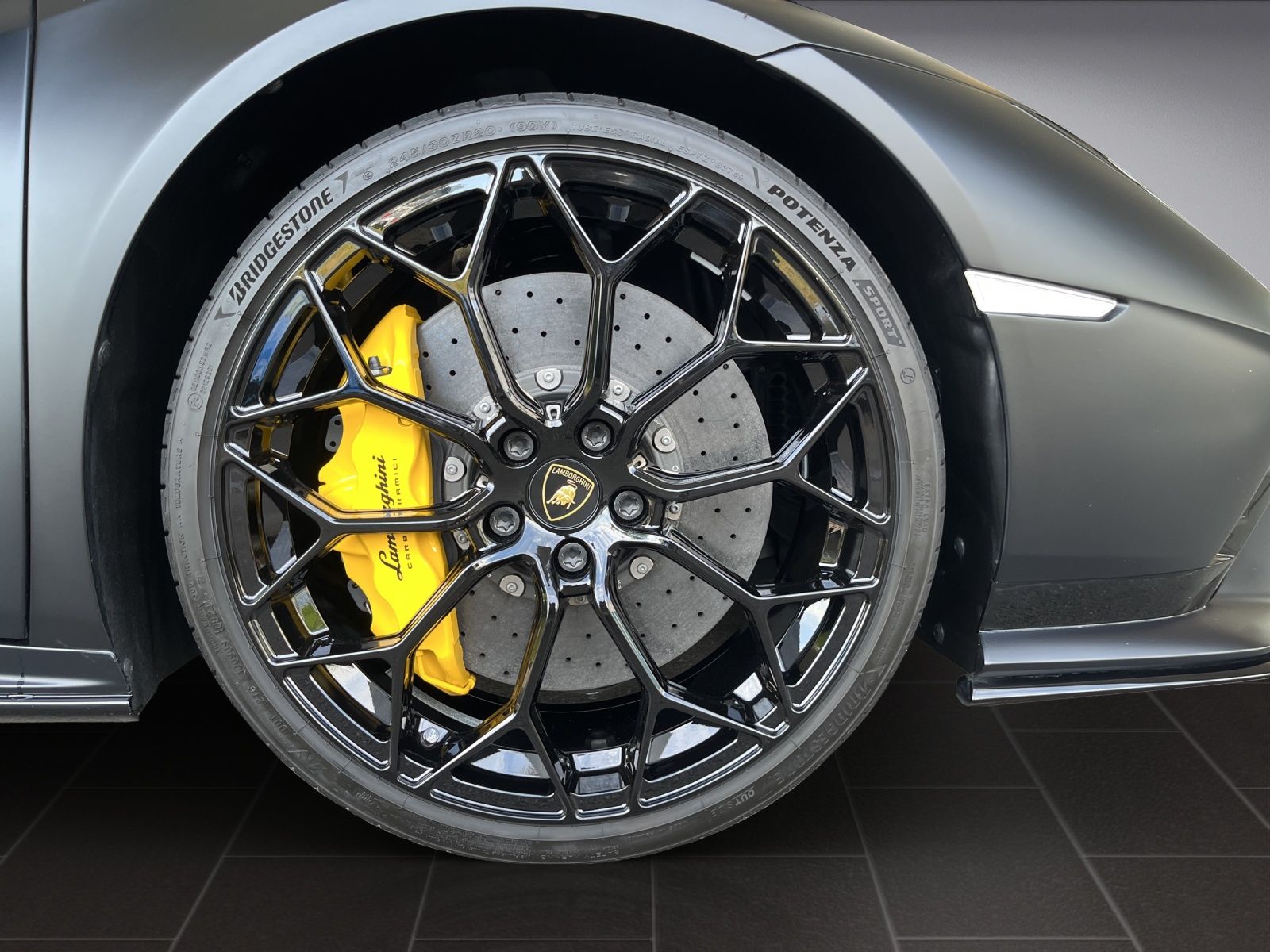 LAMBORGHINI Huracan Coupé 5.2 Tecnica-image-8