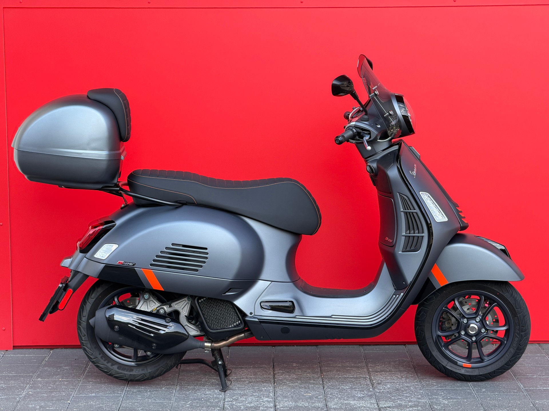 PIAGGIO Vespa GTS 125 Super Sport ABS-image-14