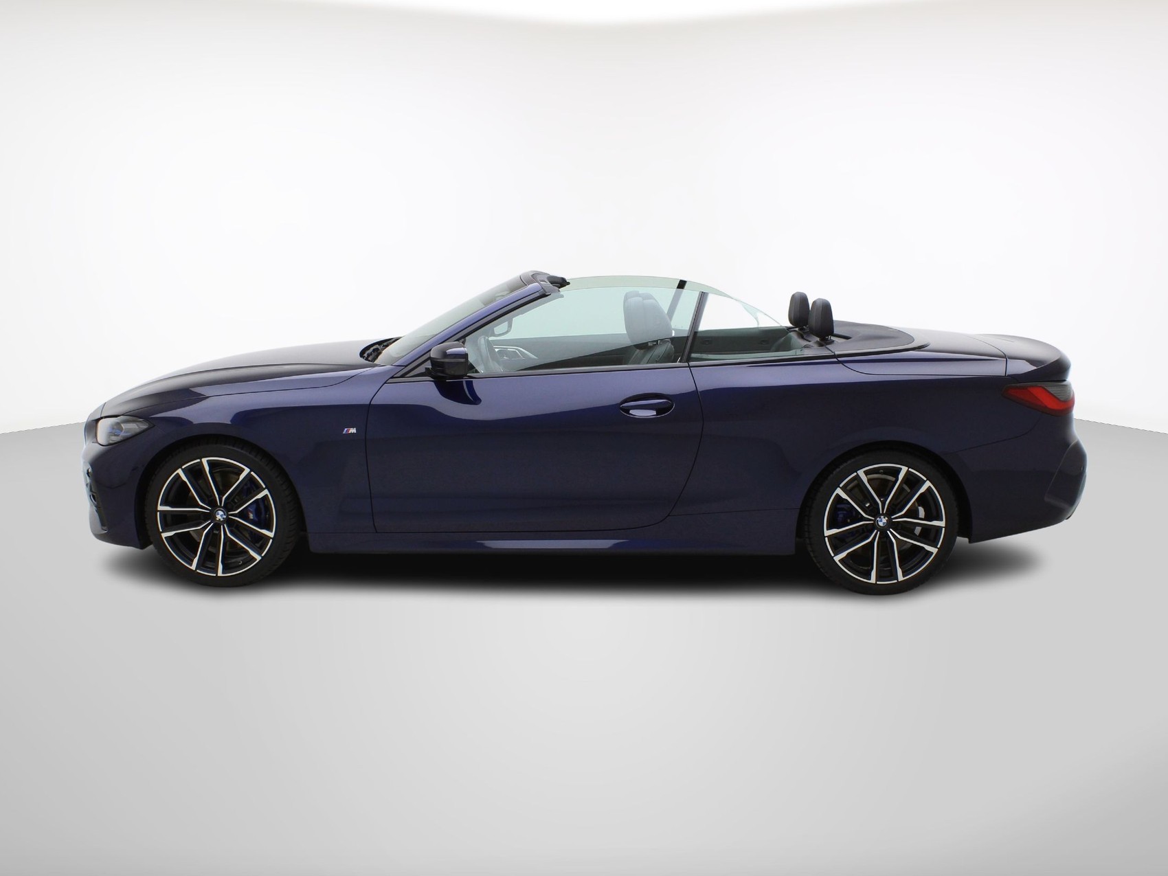 BMW 4er 430i Cabrio M Sport-image-3