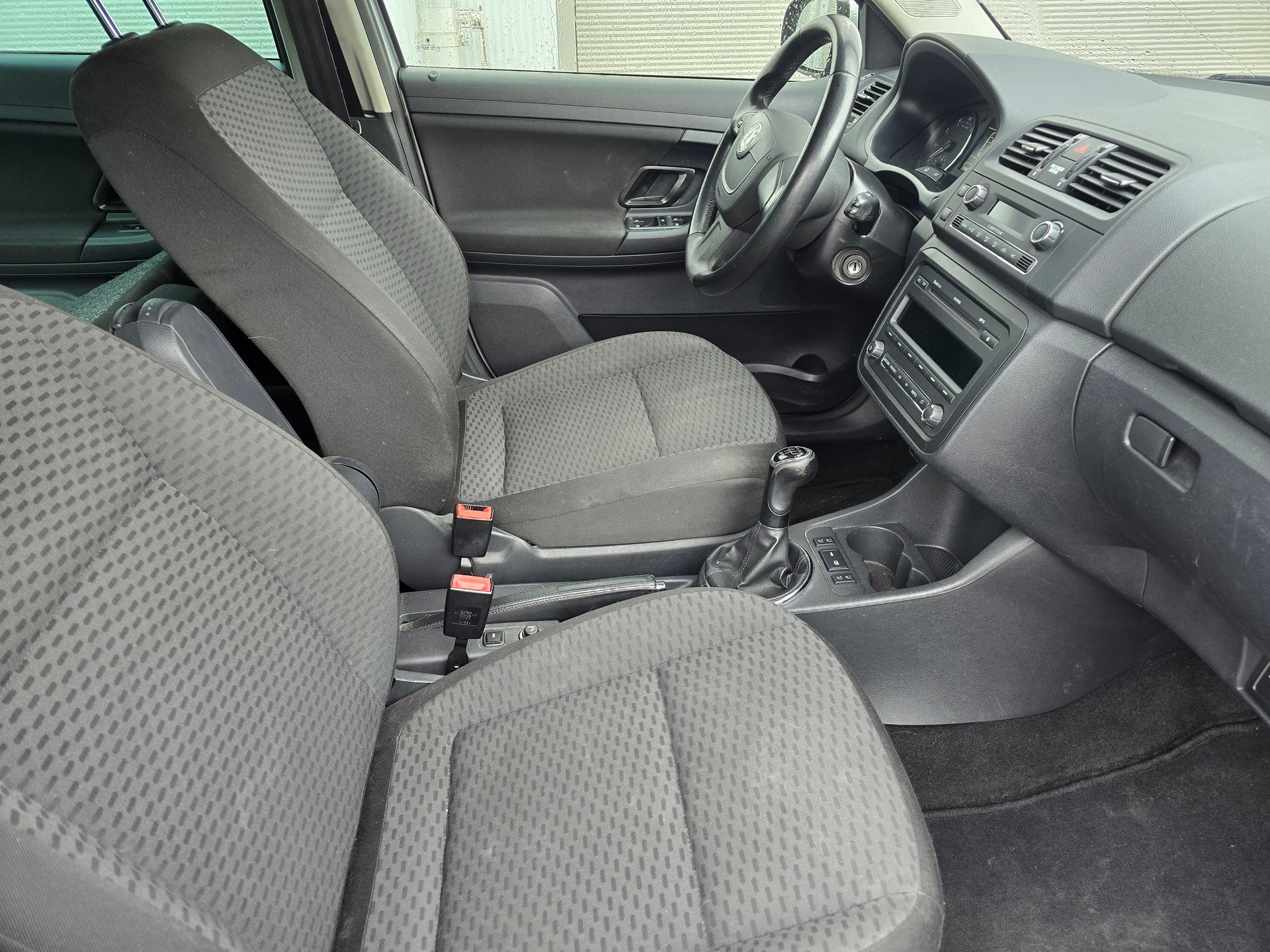 SKODA Fabia 1.2 TSI Classic-image-8