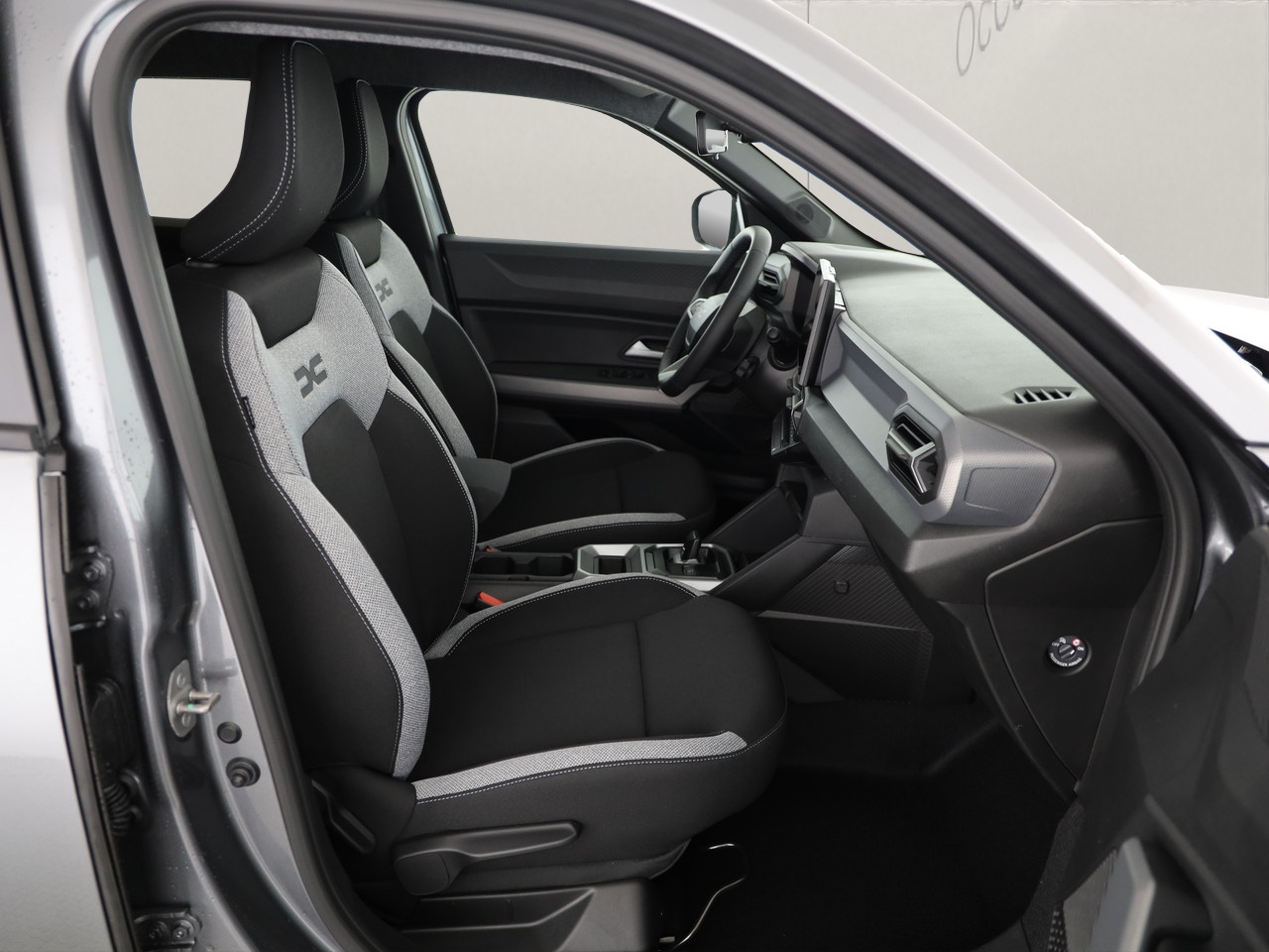 DACIA Duster 1.8 Hybrid Journey-image-6
