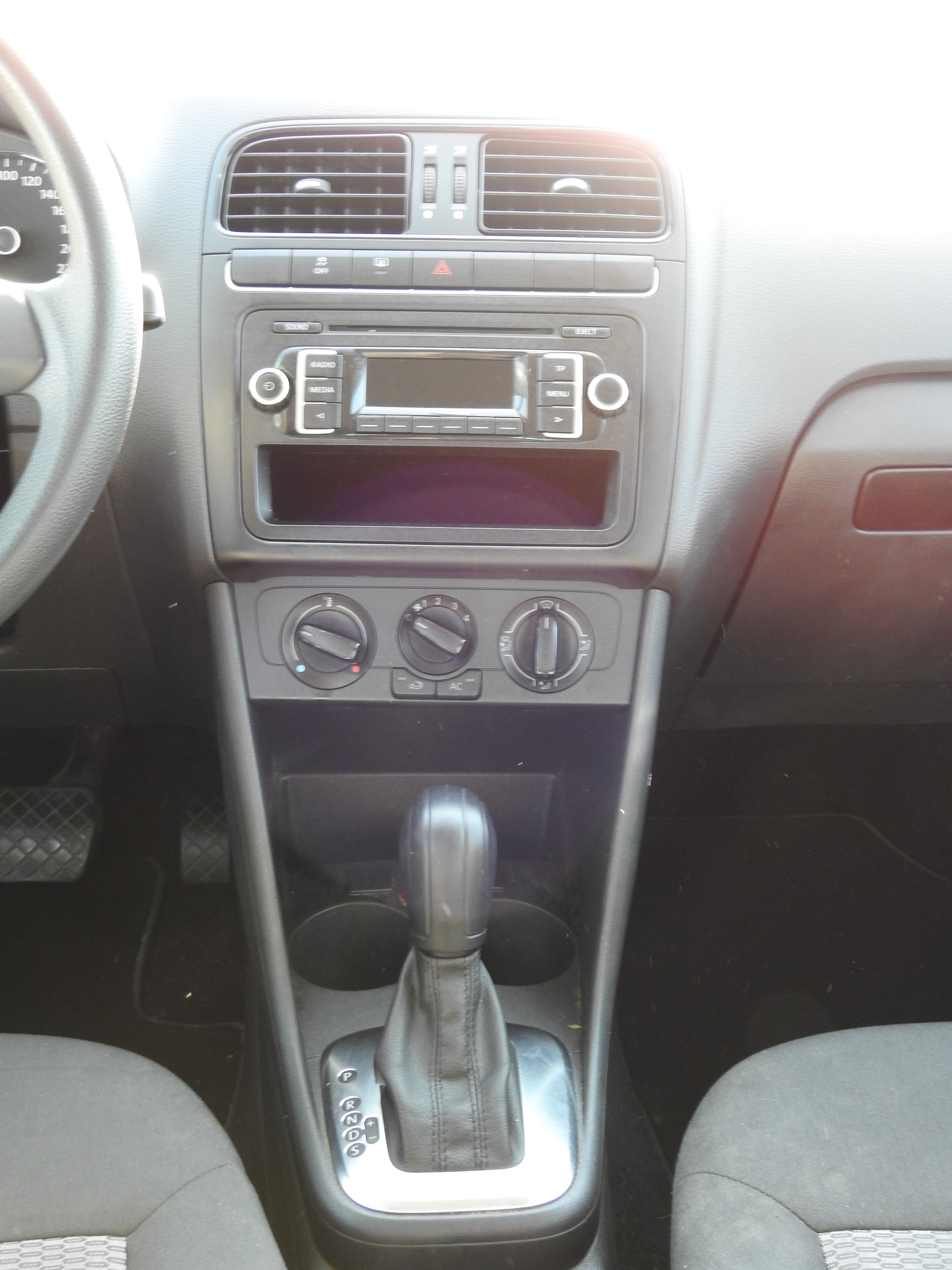 VW Polo 1.2 TSI Comfortline DSG-image-17