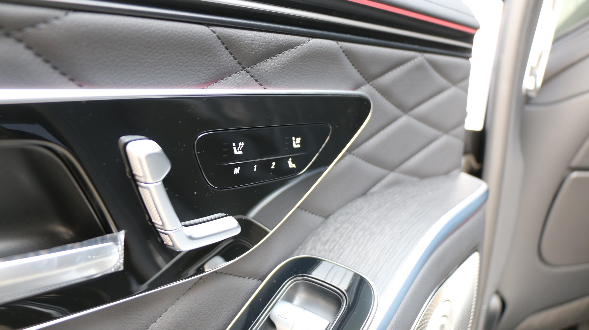 MERCEDES-BENZ S 450 d 4MATIC Limousine Lang-image-16
