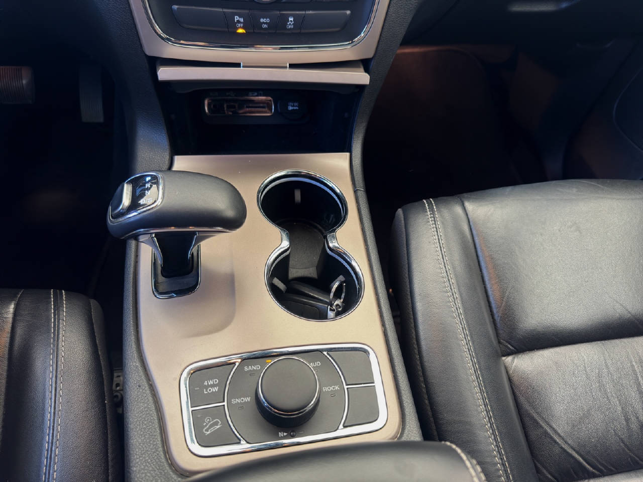 JEEP Grand Cherokee 3.0 CRD 250 Limited-image-13