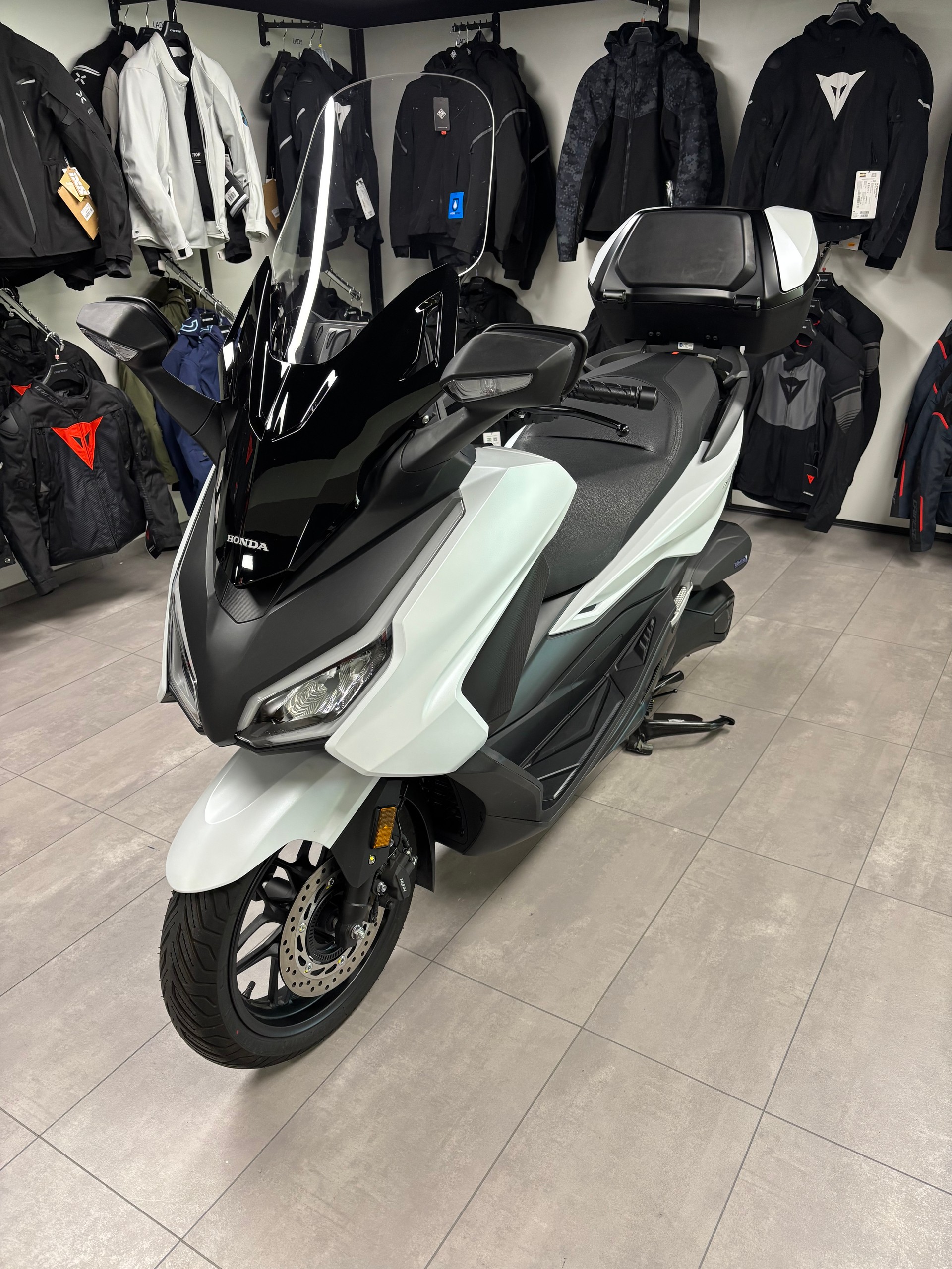 HONDA NSS 350 Smart Top Box-image-3