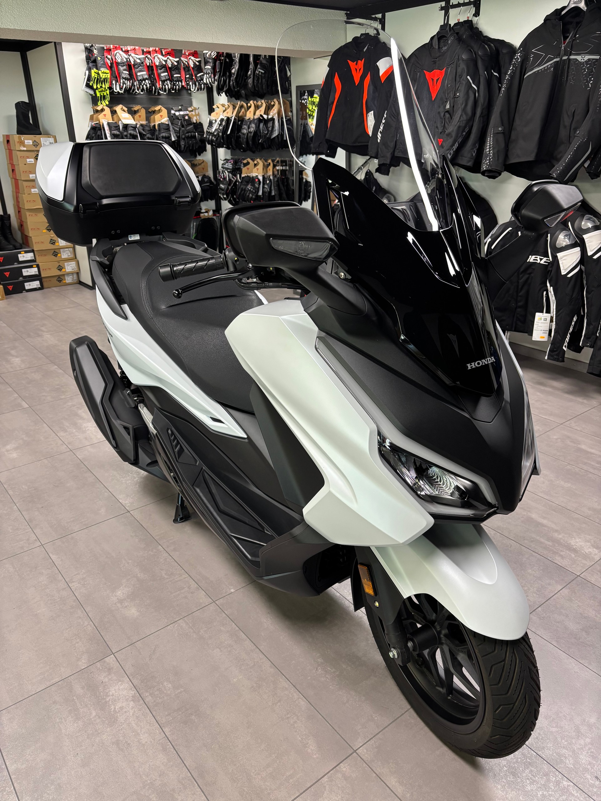 HONDA NSS 350 Smart Top Box-image-2