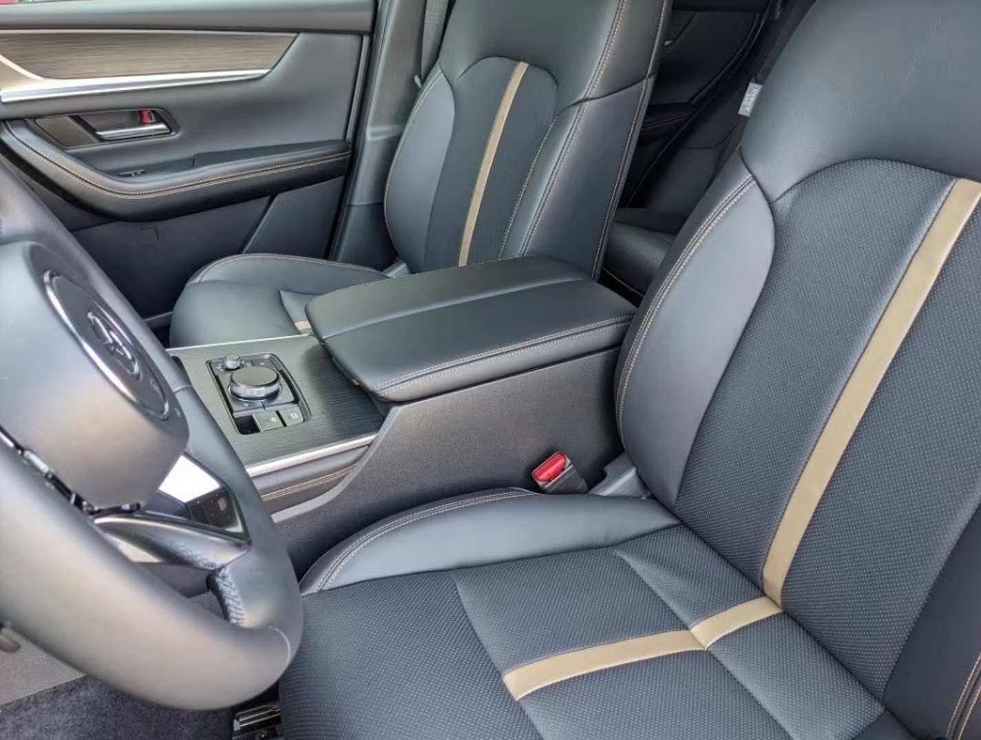 MAZDA CX-60 e-Skyactiv PHEV 327 AWD Homura-image-14