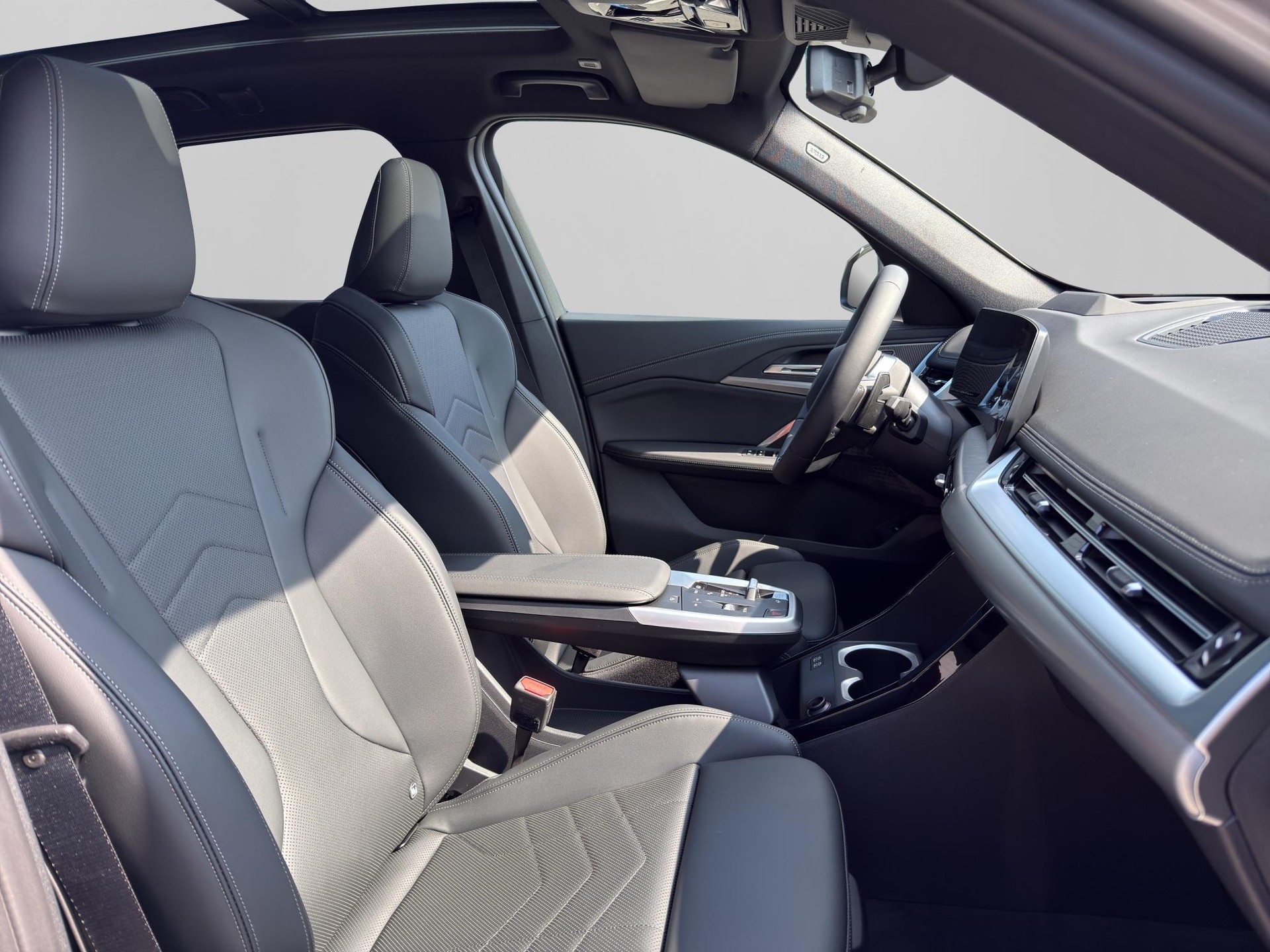 BMW X1 30e xDrive paddles-image-14