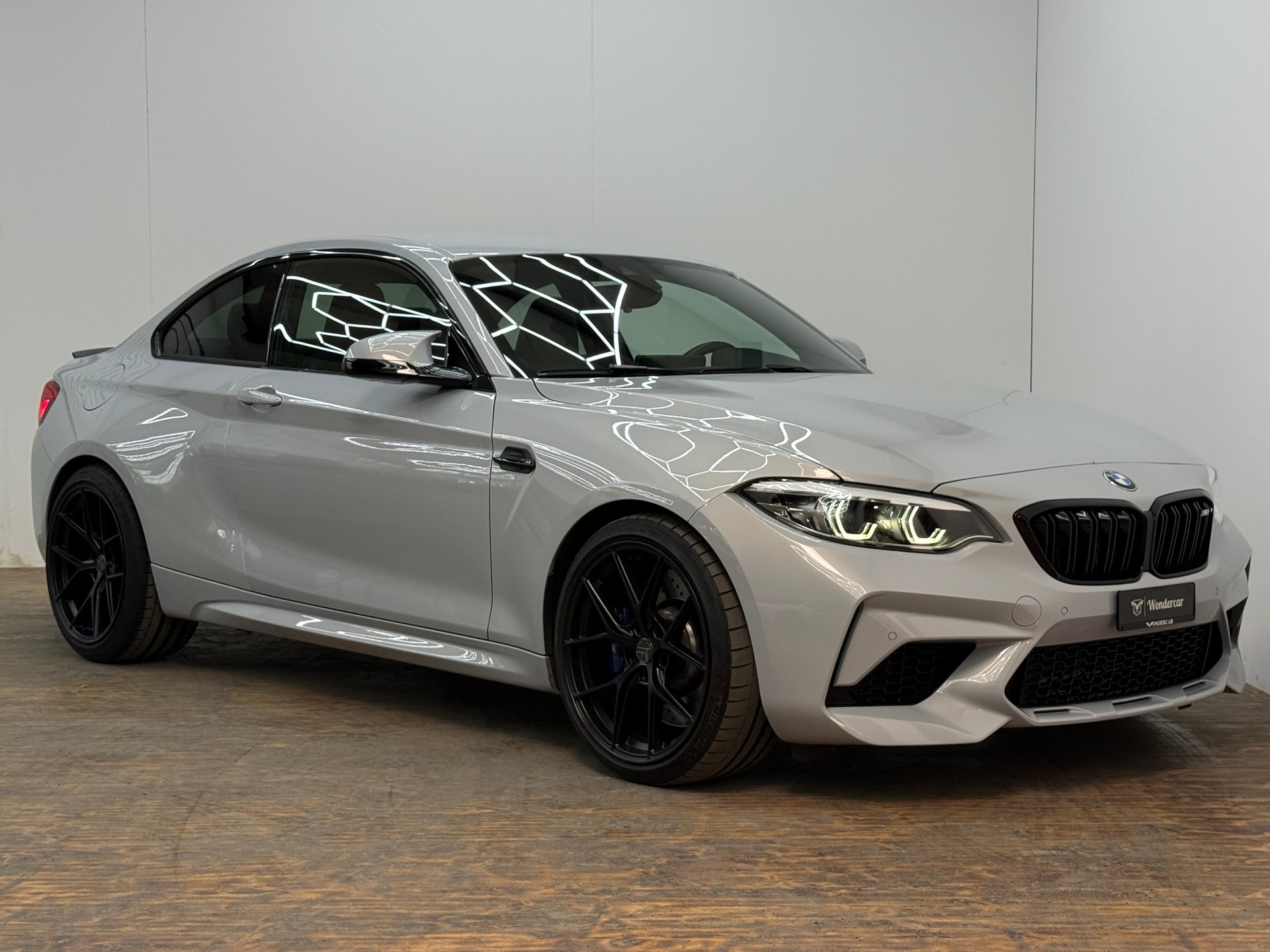 BMW M2 Competition Drivelogic