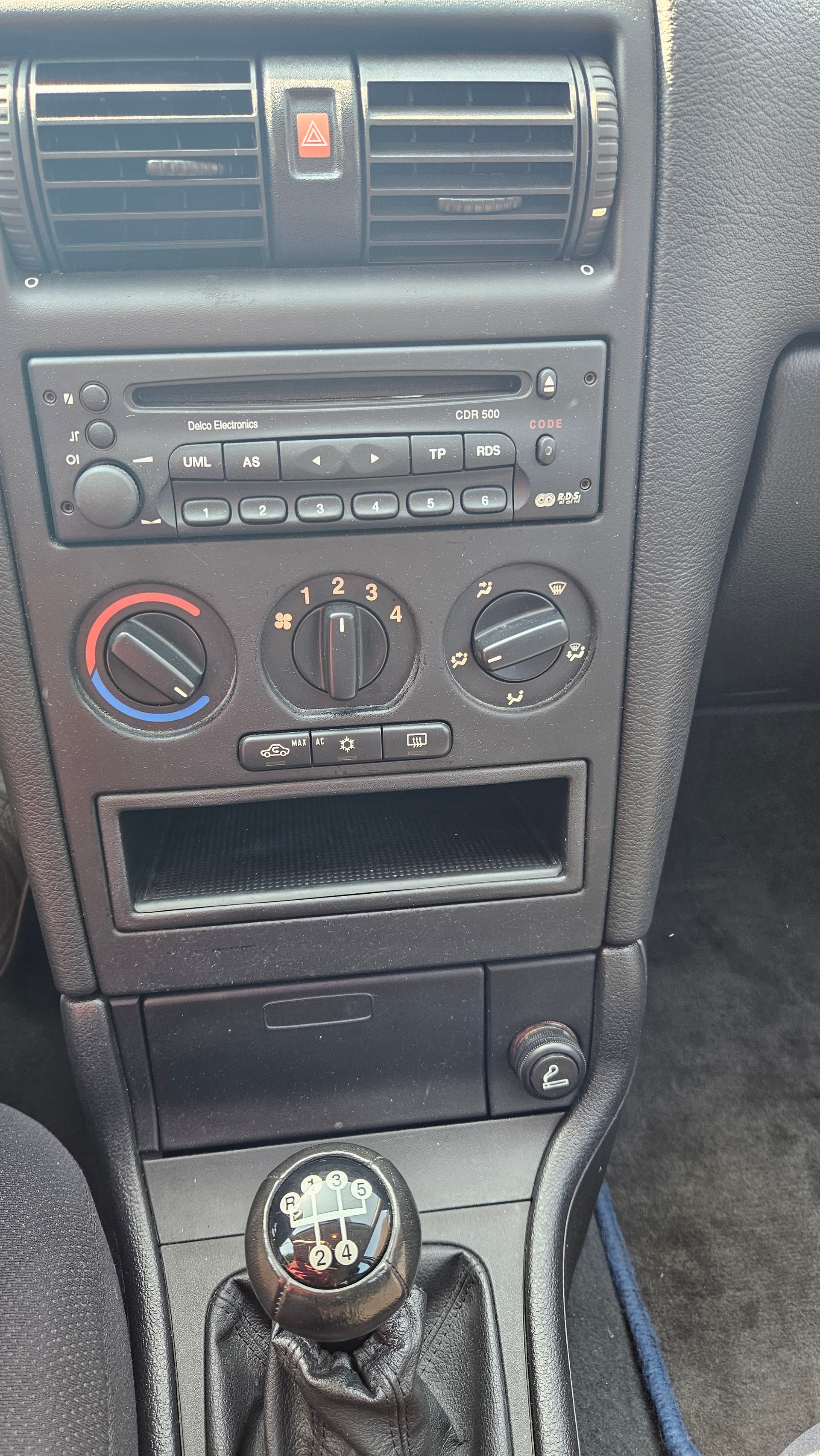 OPEL Astra Caravan 1.6i 16V Comfort-image-9