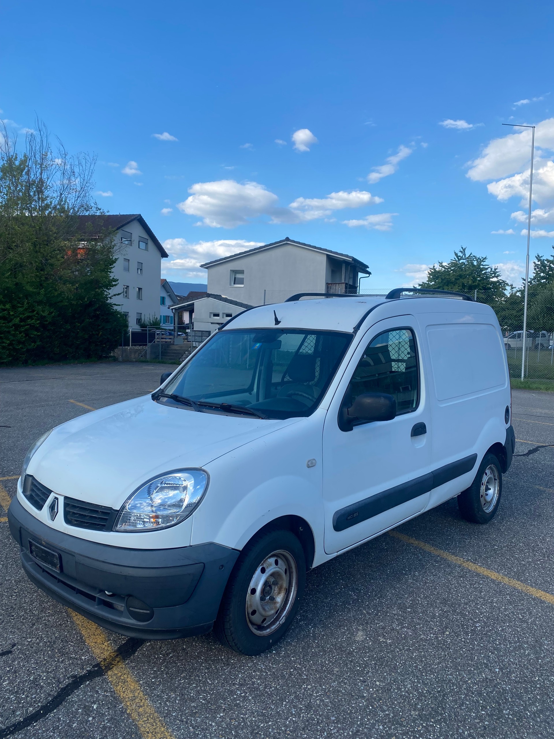 RENAULT Kangoo 1.5 dCi-image-0