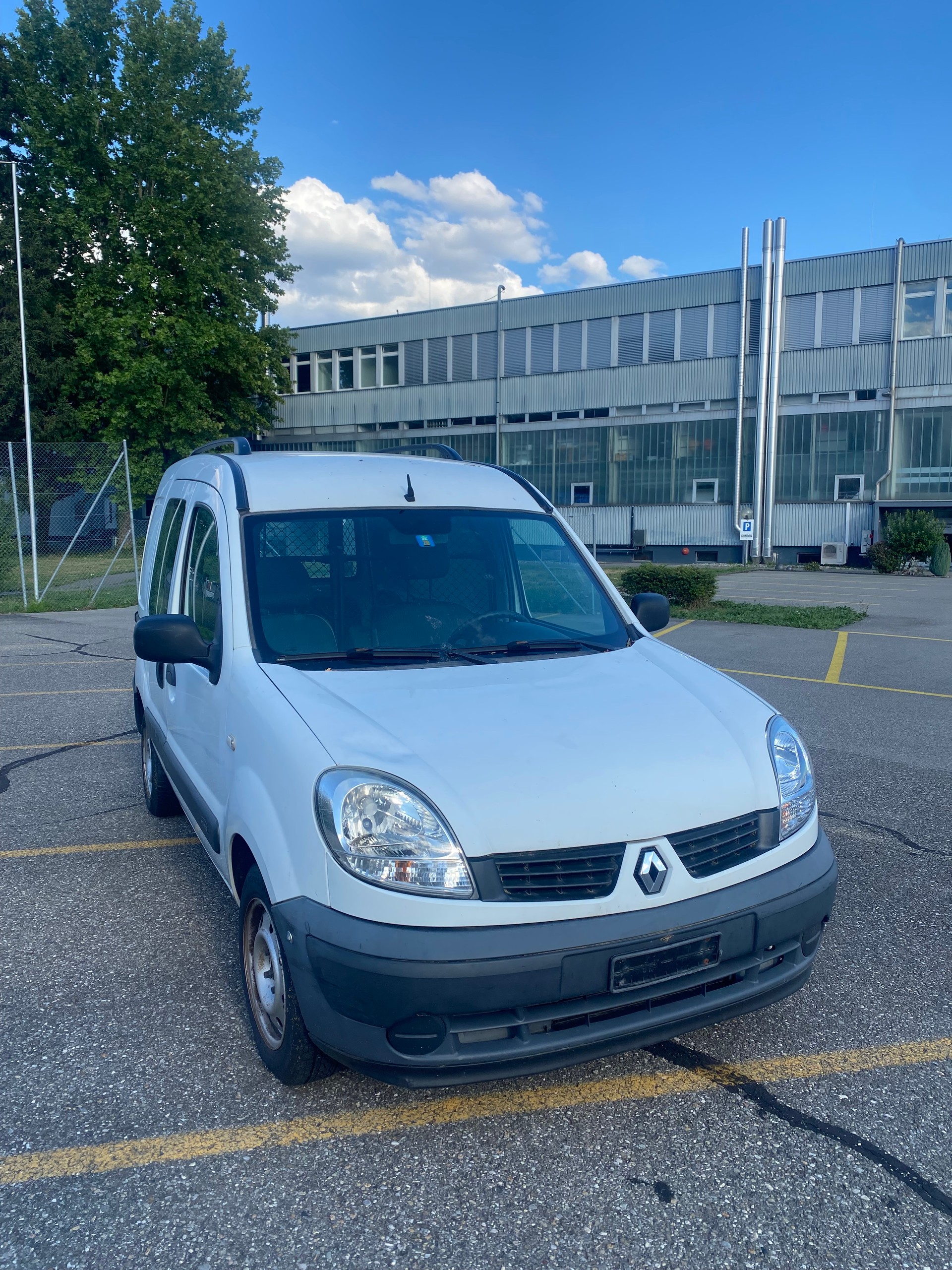 RENAULT Kangoo 1.5 dCi-image-2