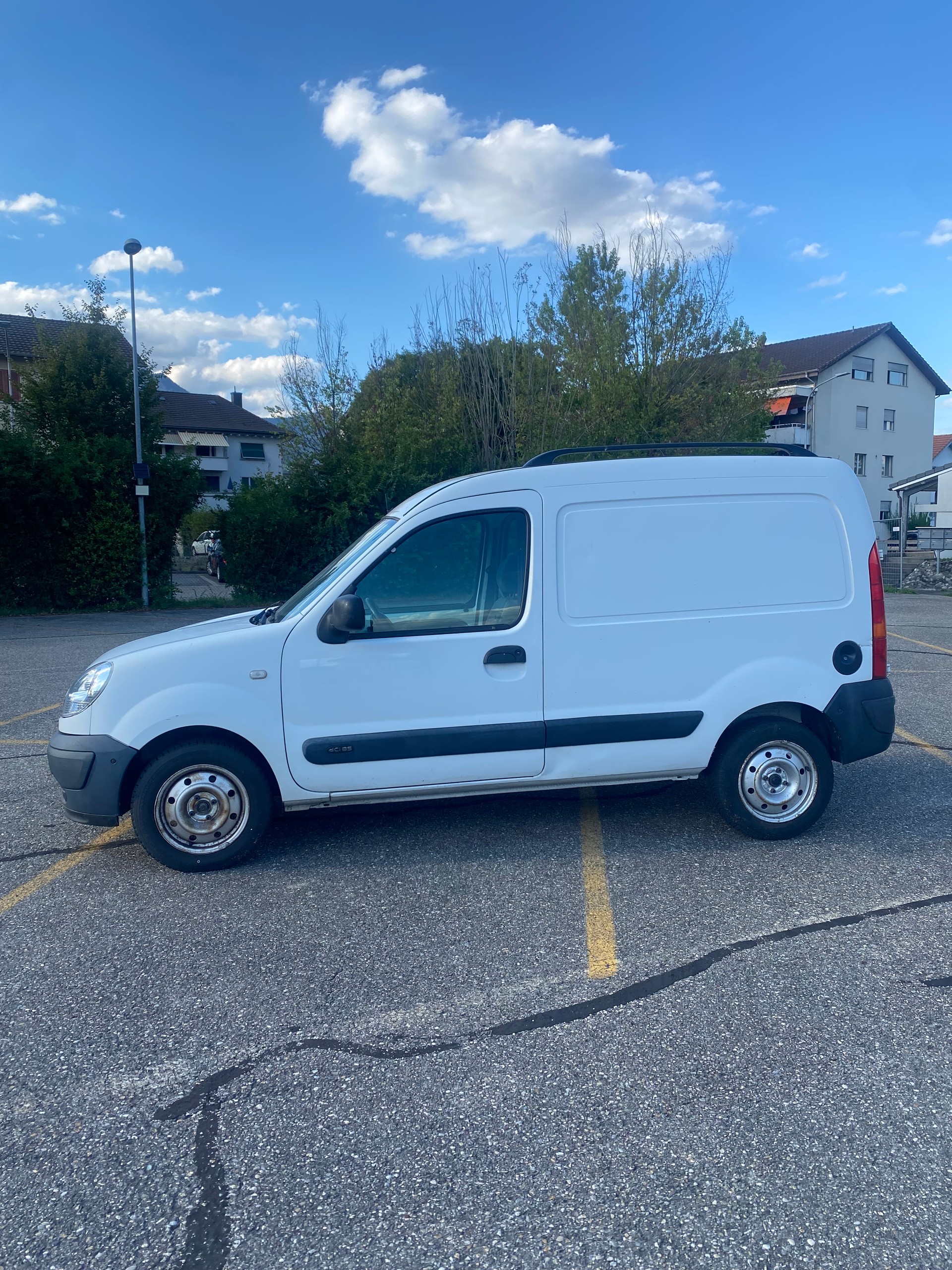 RENAULT Kangoo 1.5 dCi-image-3