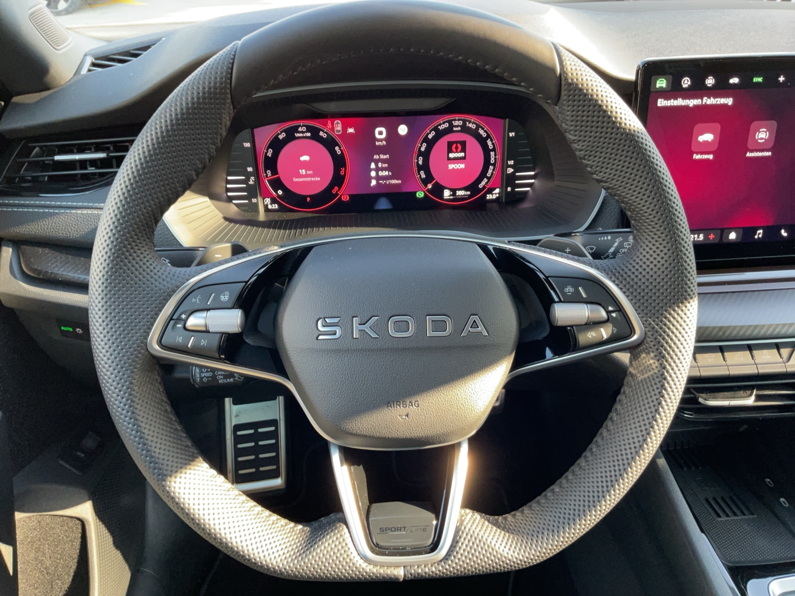 SKODA Octavia Combi 2.0 TSI DSG Dynamic 4x4-image-7