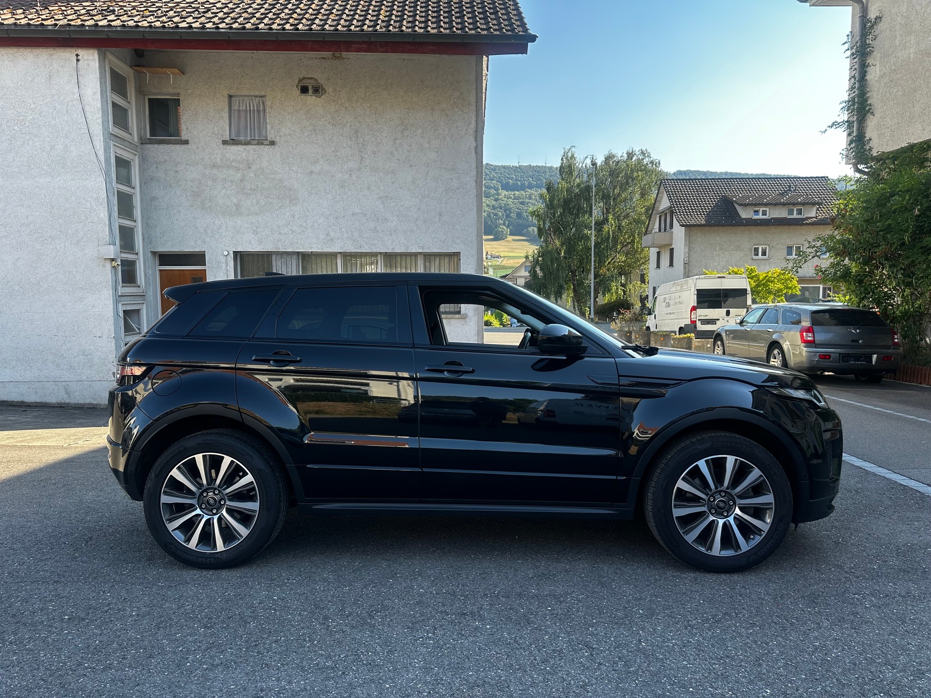 LAND ROVER Range Rover Evoque 2.0 TD4 HSE Dynamic AT9-image-4