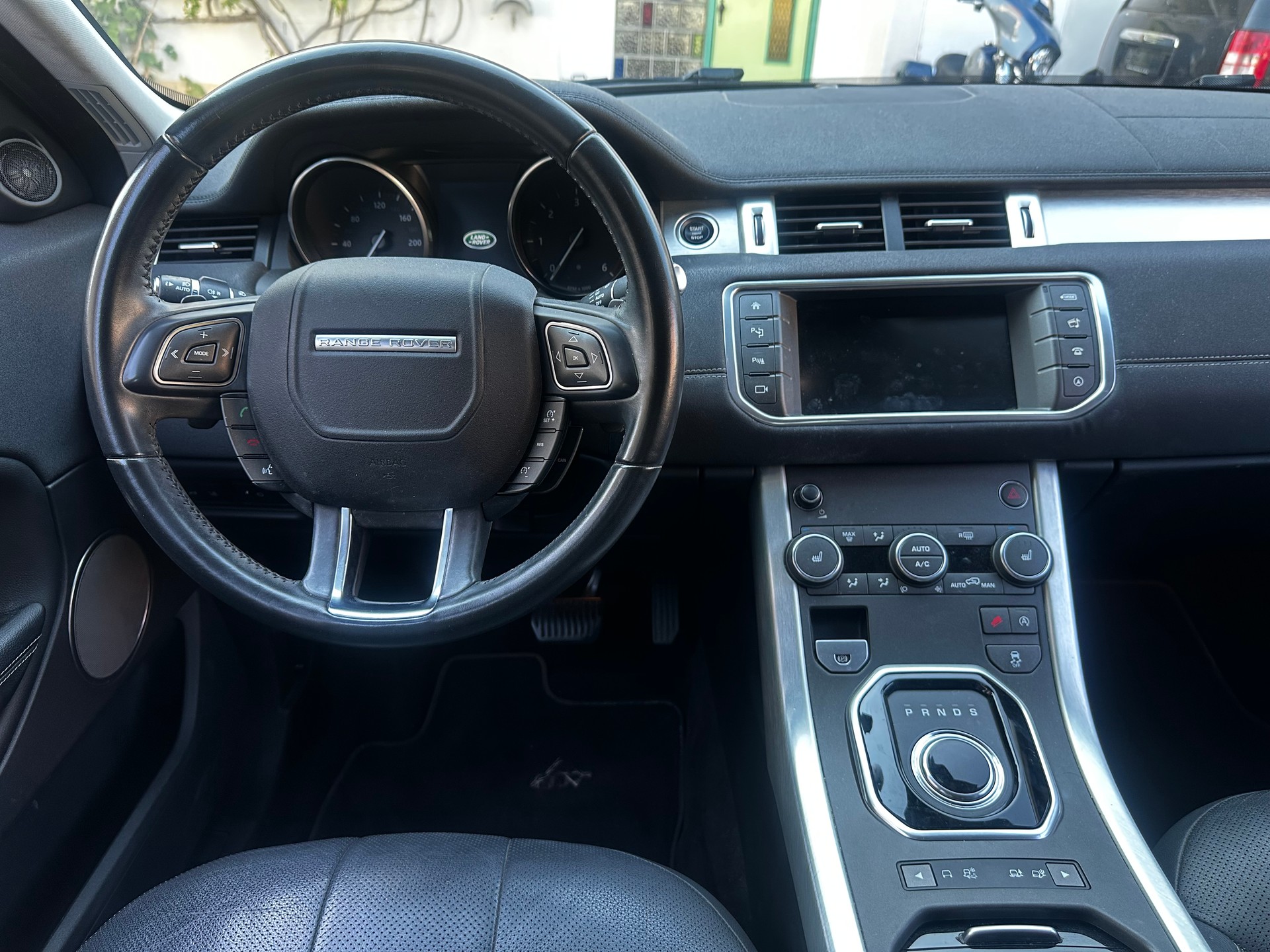 LAND ROVER Range Rover Evoque 2.0 TD4 HSE Dynamic AT9-image-7